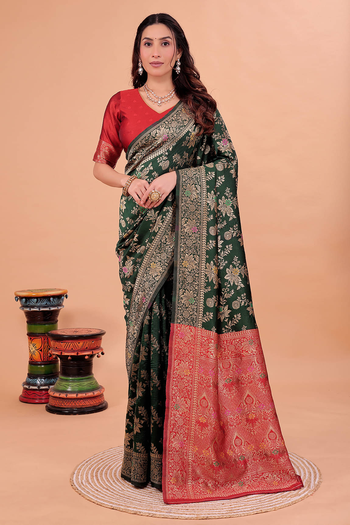 YUGAVEERAA Art Silk Solid Regular Saree With Unstitched Blouse Piece ( Green ) YUGAVEERAA Art Silk Solid Regular Saree With Unstitched Blouse Piece ( Green )