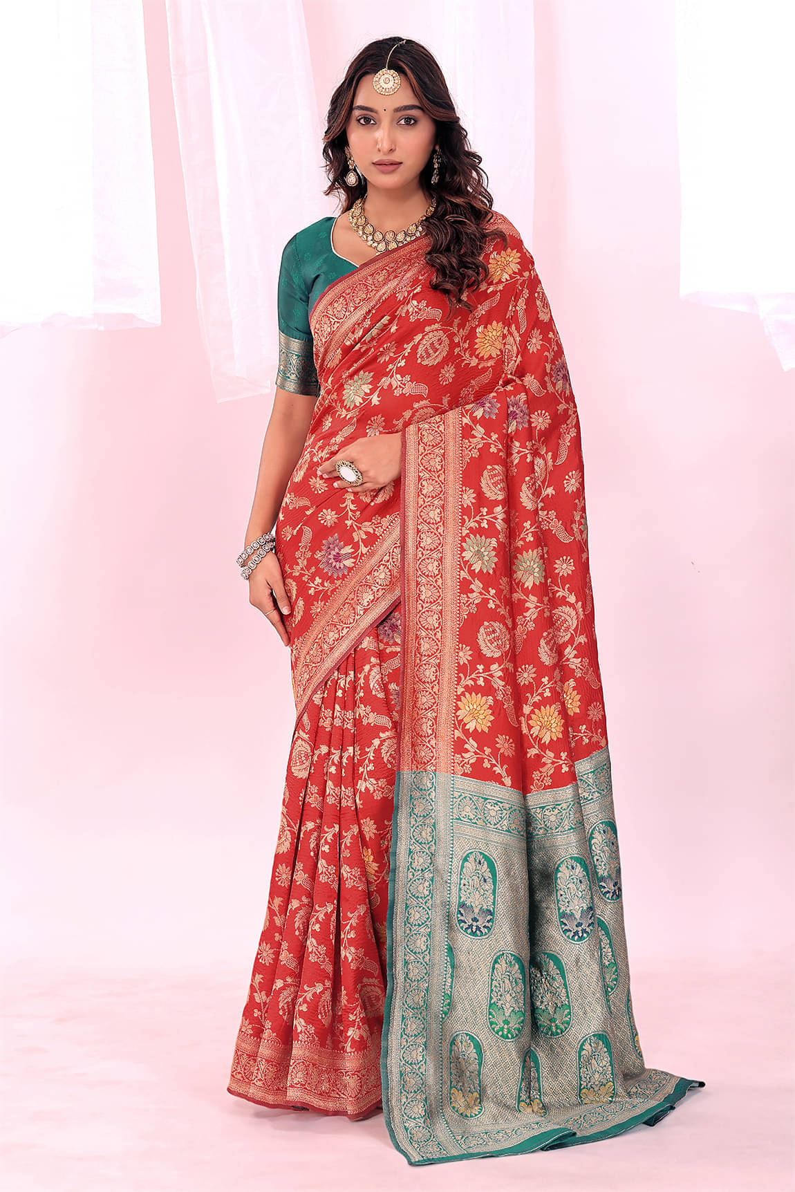YUGAVEERAA Art Silk Solid Regular Saree With Unstitched Blouse Piece ( Red ) YUGAVEERAA Art Silk Solid Regular Saree With Unstitched Blouse Piece ( Red )