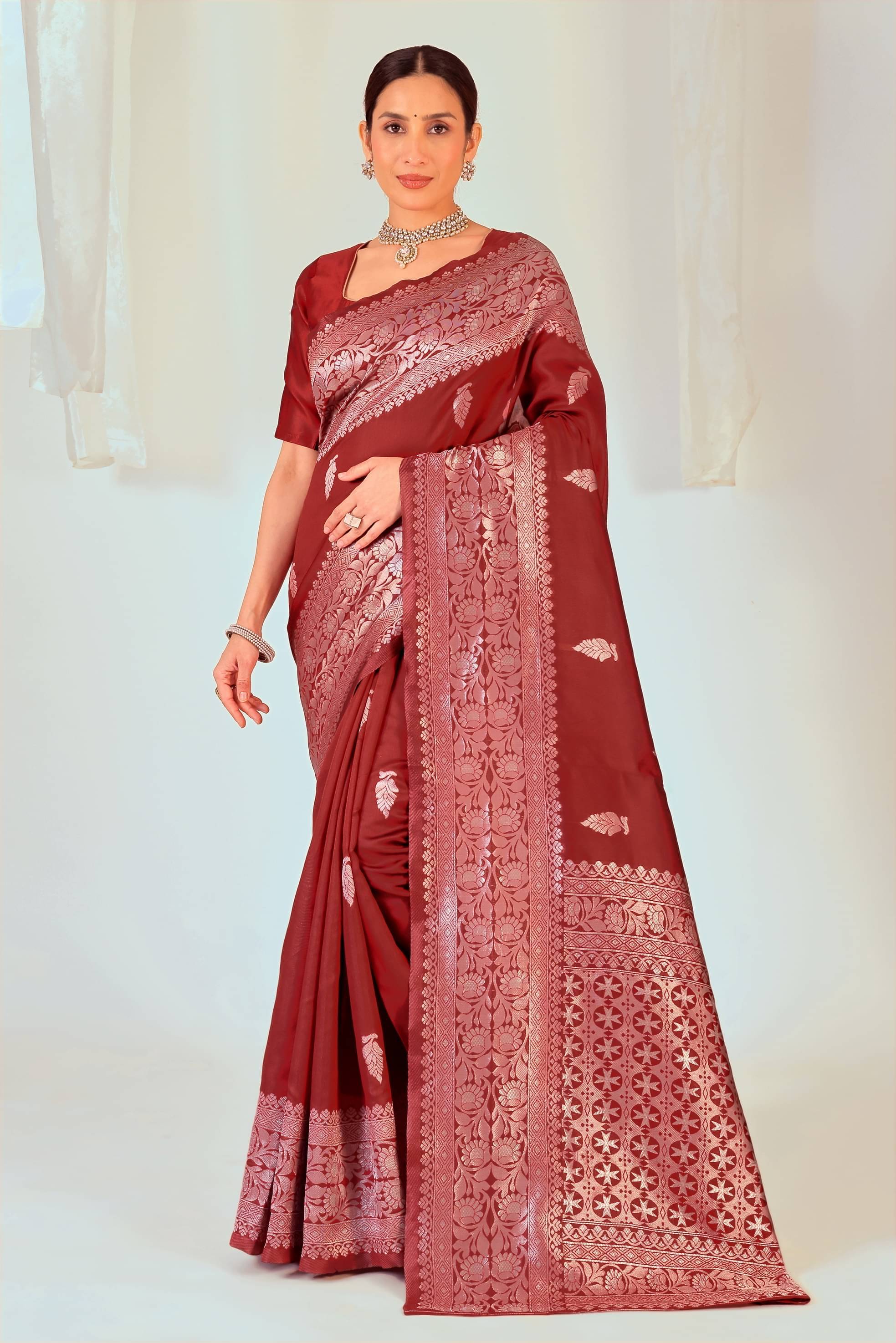 YUGAVEERAA Art Silk Woven Regular Saree With Unstitched Blouse Piece ( Maroon )     			YUGAVEERAA Art Silk Woven Regular Saree With Unstitched Blouse Piece ( Maroon )