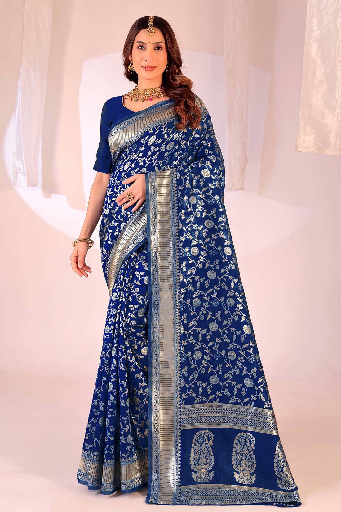 YUGAVEERAA Art Silk Woven Regular Saree With Unstitched Blouse Piece ( Navy Blue ) YUGAVEERAA Art Silk Woven Regular Saree With Unstitched Blouse Piece ( Navy Blue )