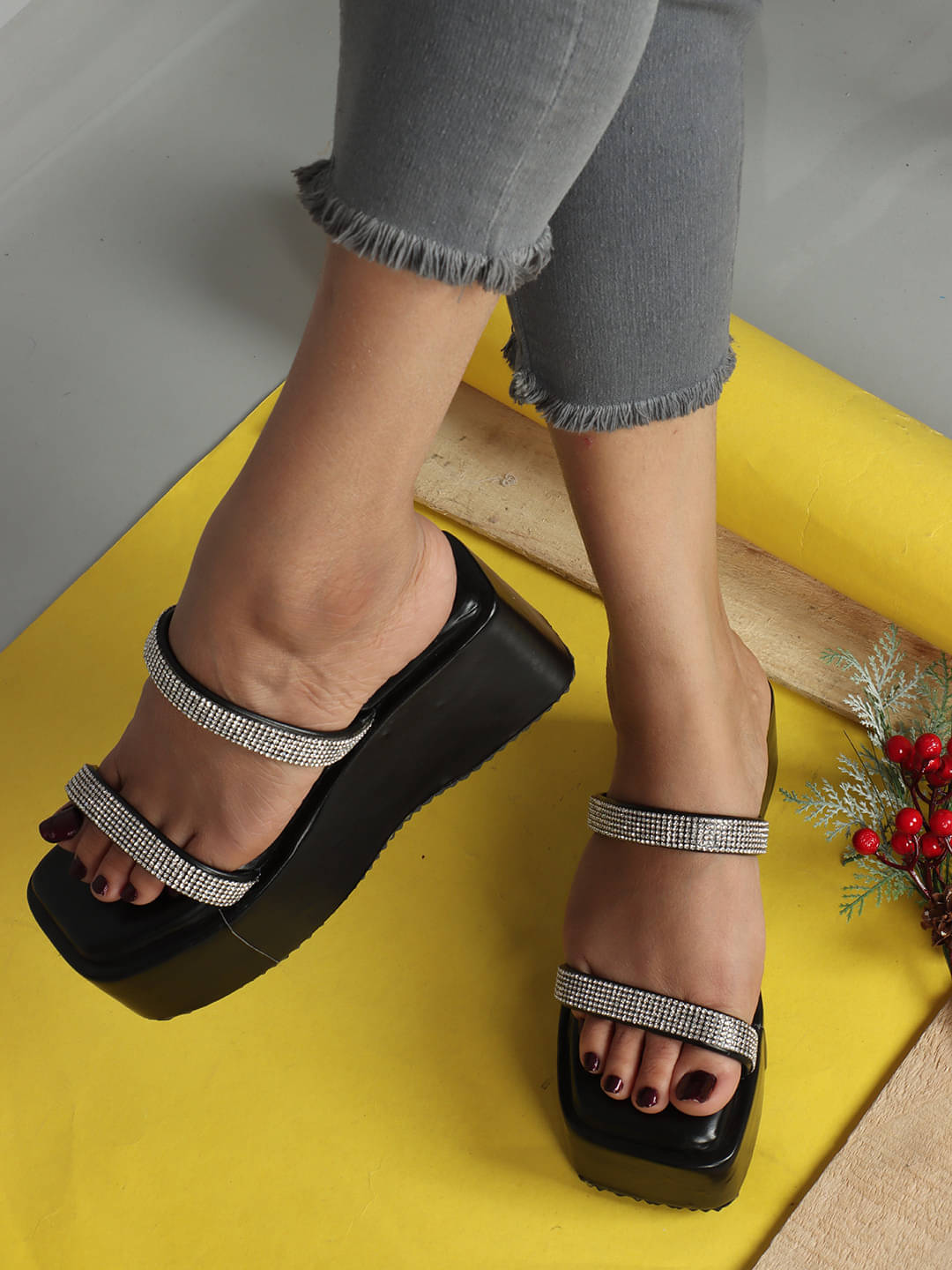     			madam glorious Black Women's Peep Toes Heels