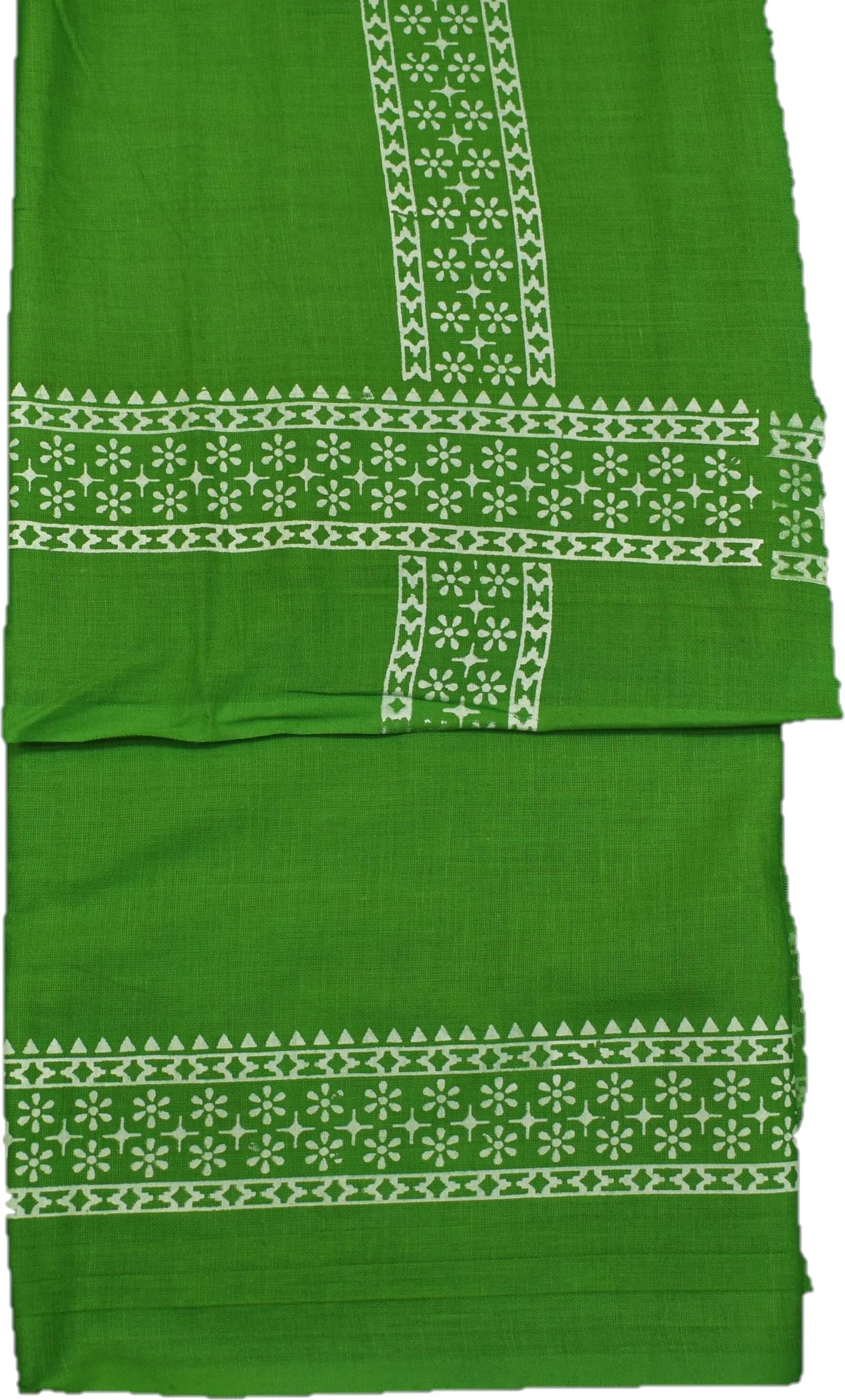     			Akeshavam Pack of 1 Cotton Below 300 -GSM Bath Towel ( Green )