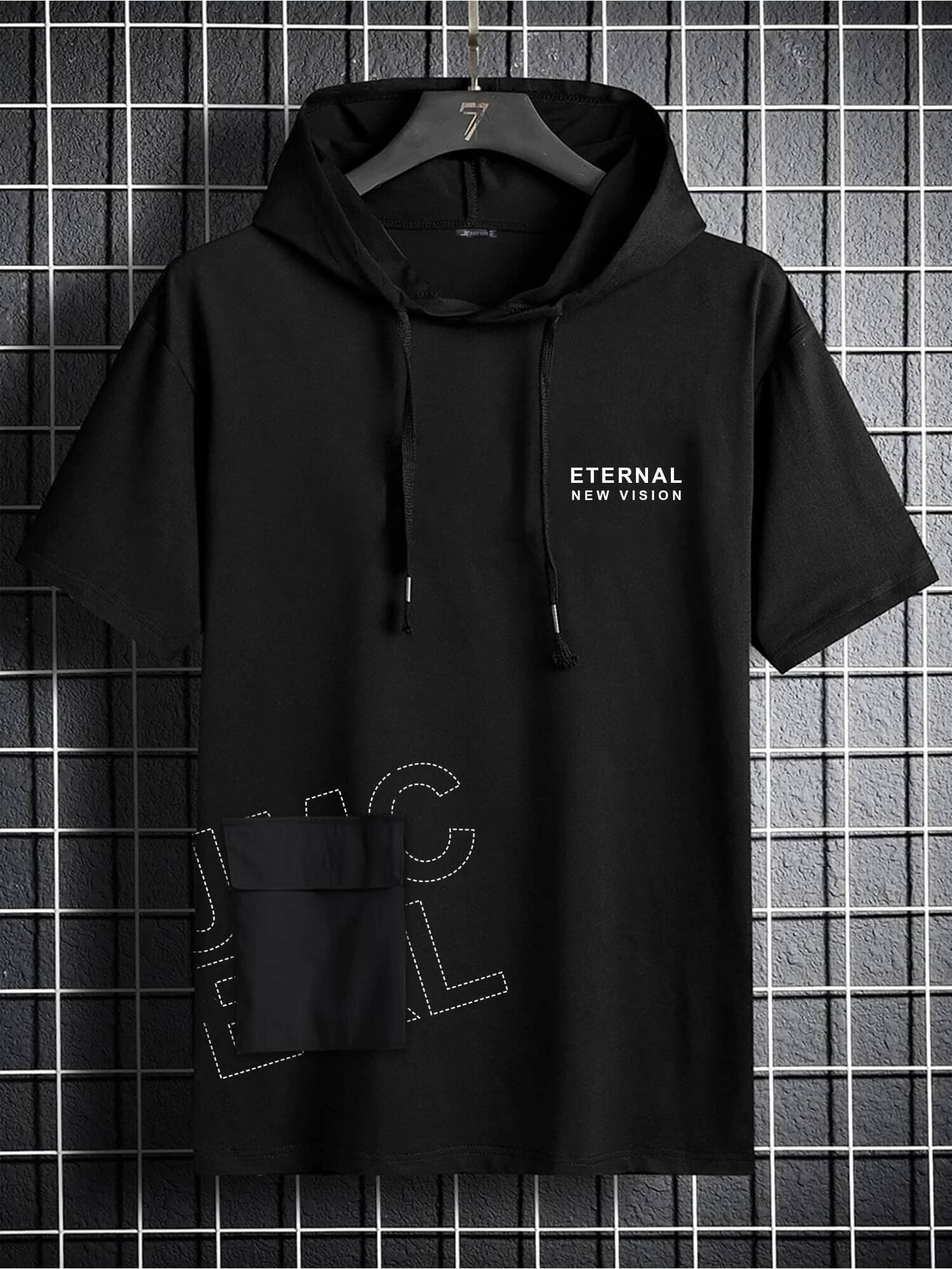     			JUMP CUTS Men Cotton Blend Slim Fit Printed T-Shirt ( Black )