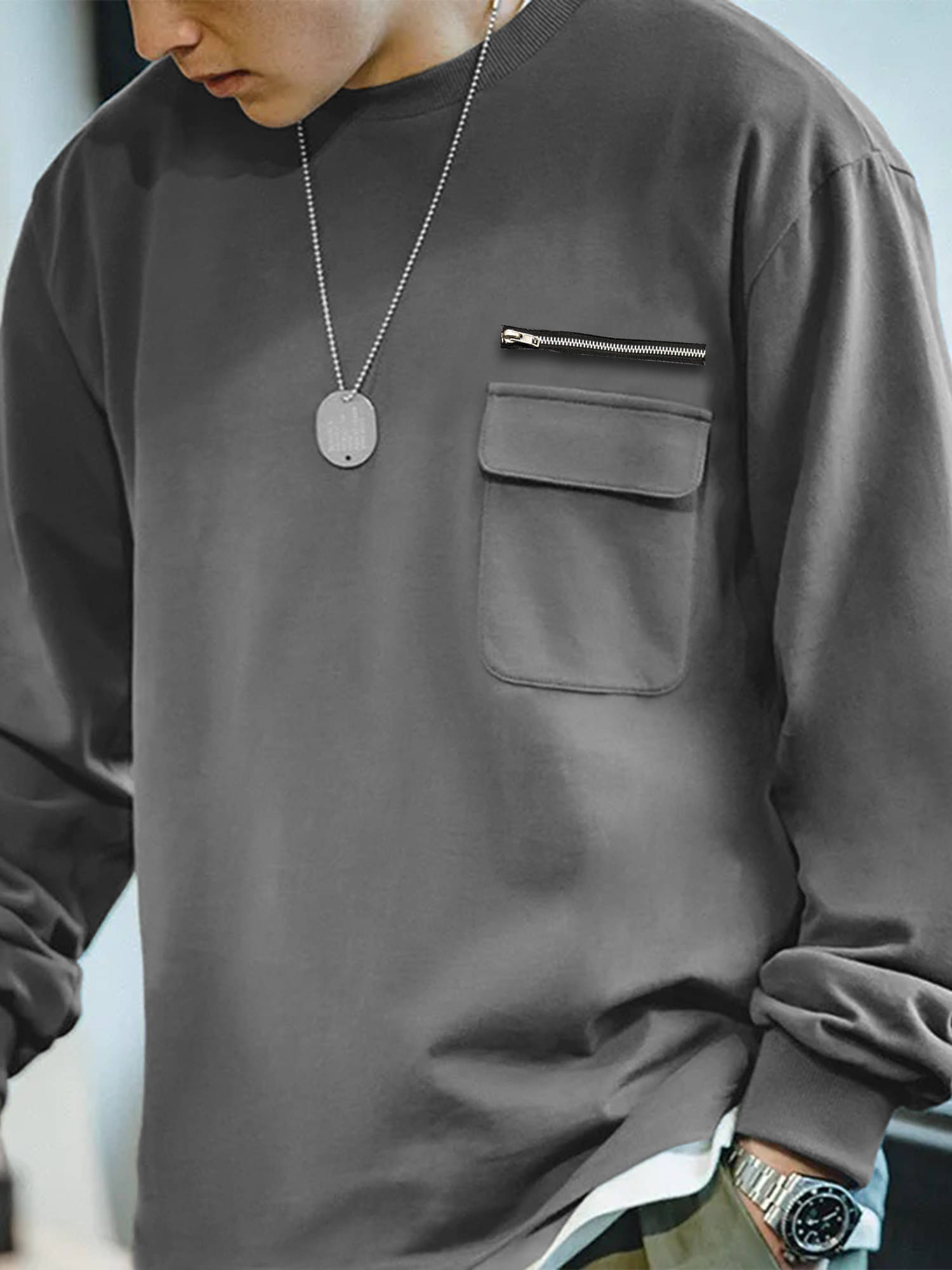     			JUMP CUTS Men Cotton Blend Oversized Fit Solid T-Shirt ( Grey )