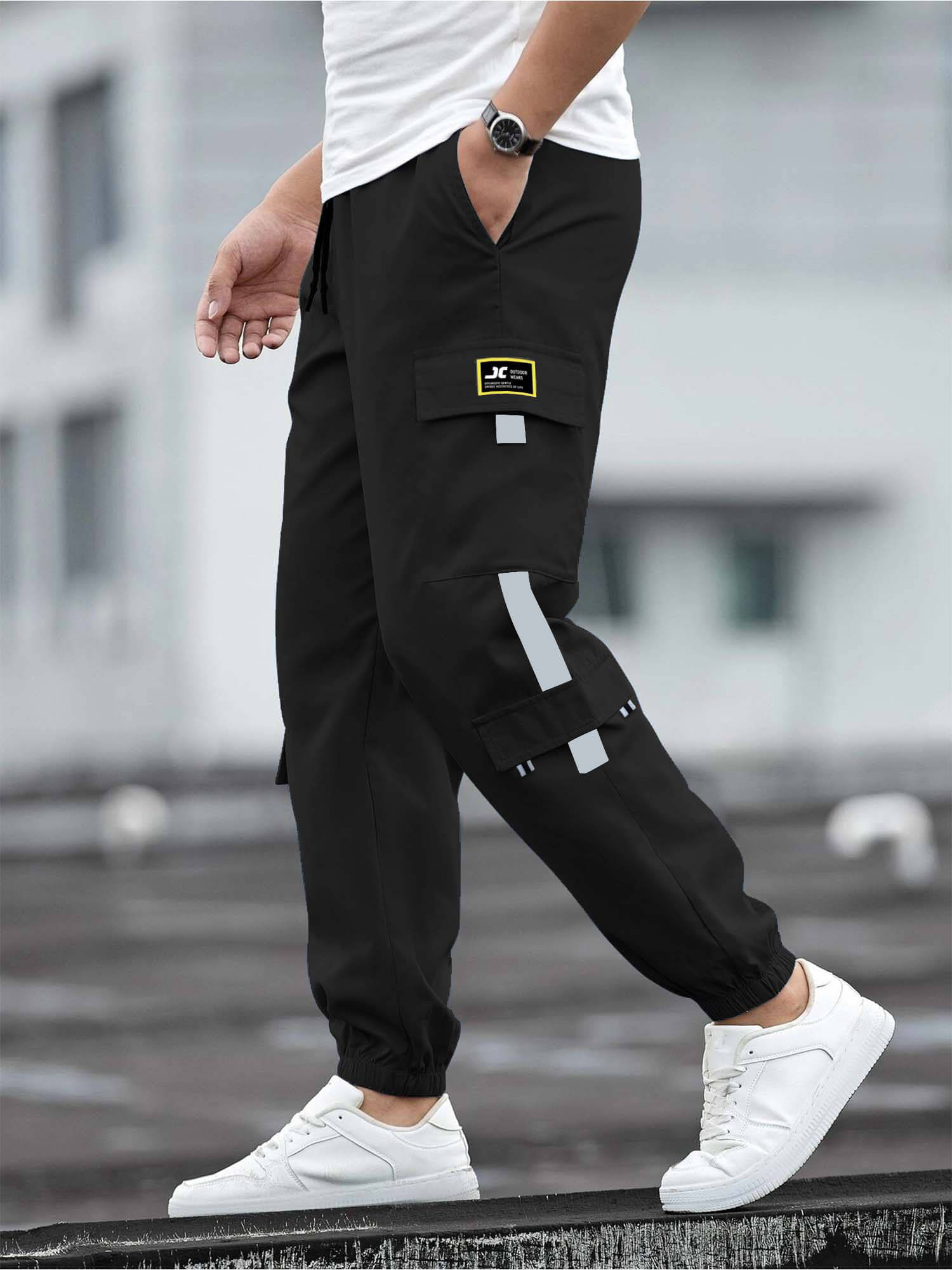     			JUMP CUTS Regular Pleated Men's Cargos - Black ( Pack of 1 )