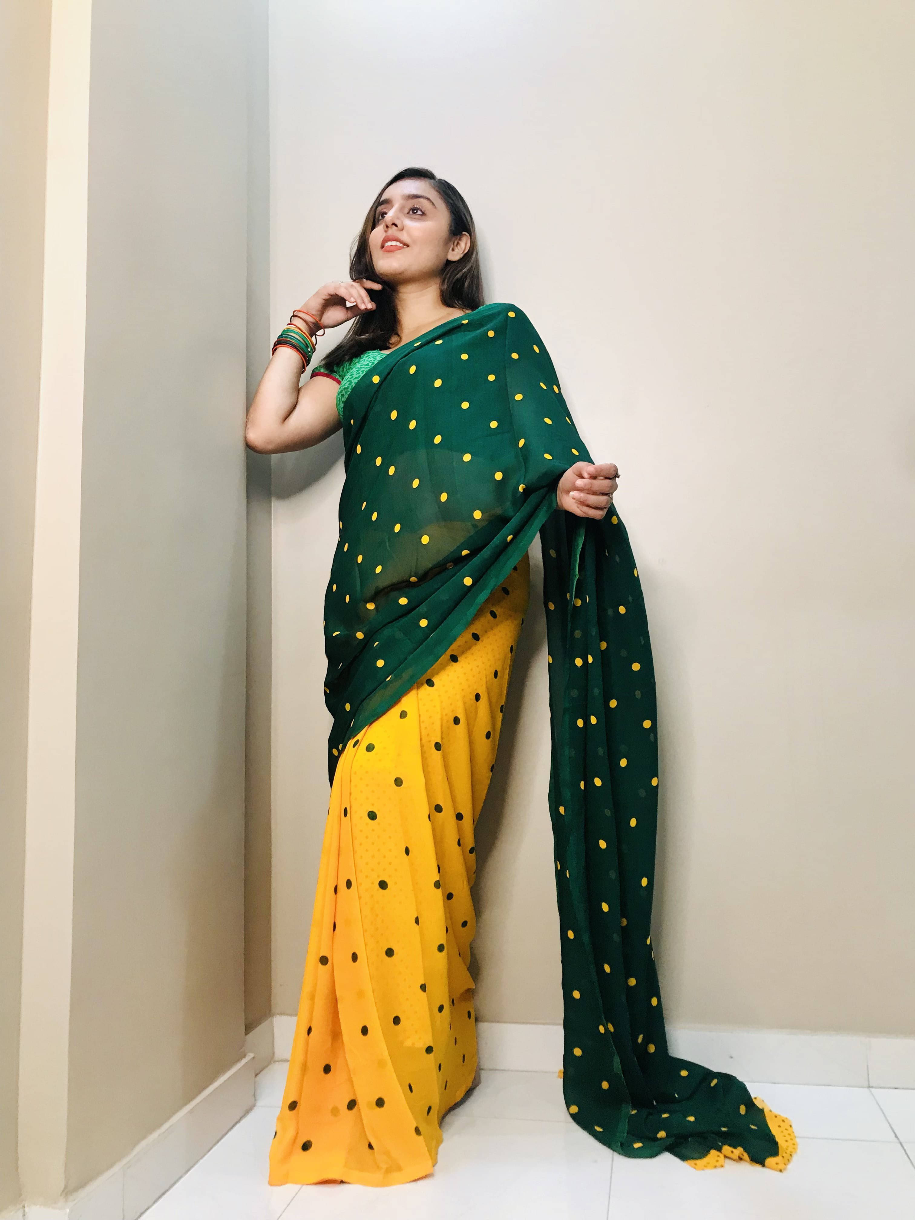 ANAND SAREES Georgette Printed Regular Saree With Unstitched Blouse Piece ( Multicolor ) ANAND SAREES Georgette Printed Regular Saree With Unstitched Blouse Piece ( Multicolor )
