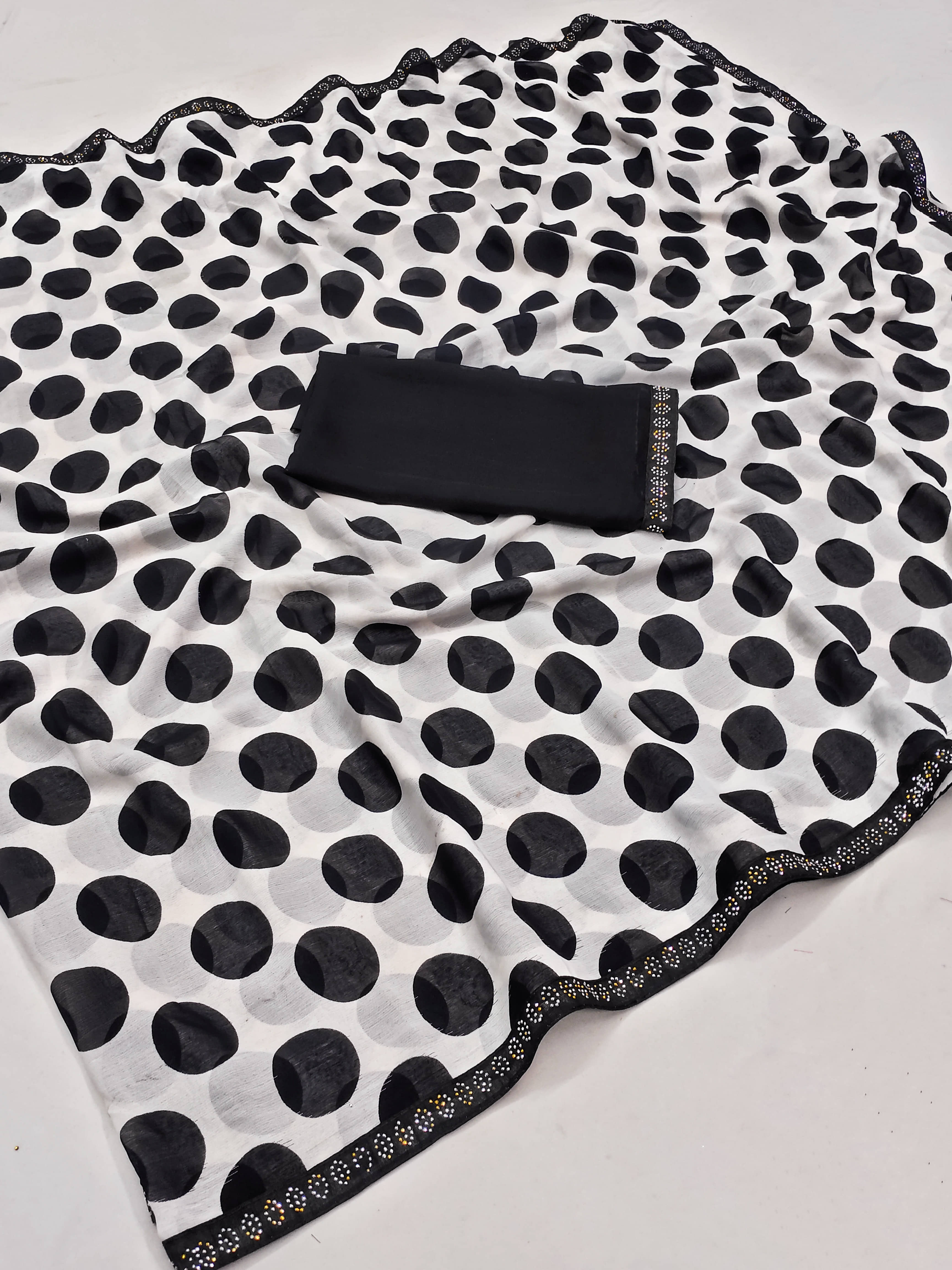 ANAND SAREES Georgette Printed Regular Saree With Unstitched Blouse Piece ( Multicolor ) - Sarees | Buy online on ZillyBuy
