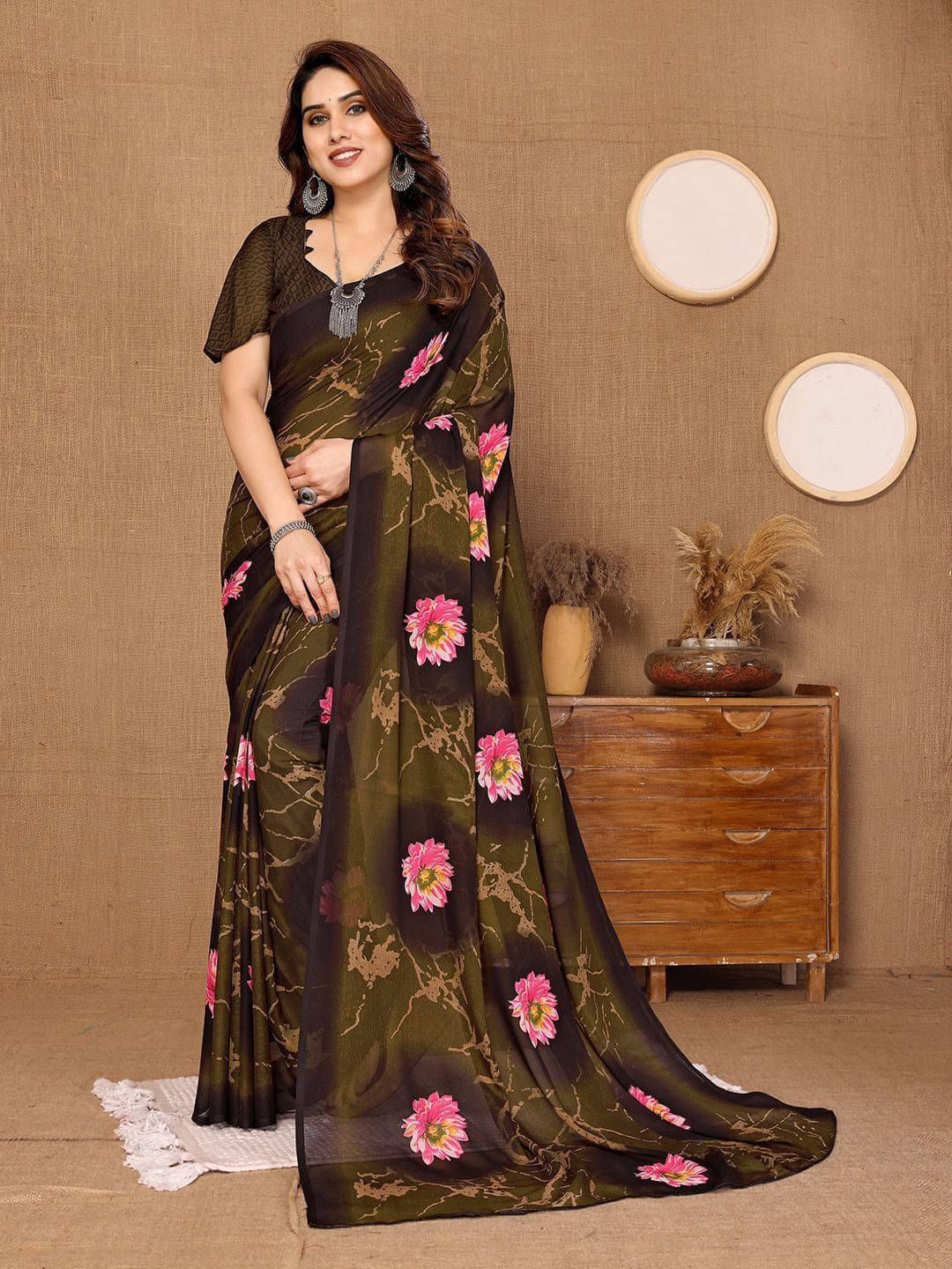 ANAND SAREES Georgette Printed Regular Saree With Unstitched Blouse Piece ( Brown ) ANAND SAREES Georgette Printed Regular Saree With Unstitched Blouse Piece ( Brown )