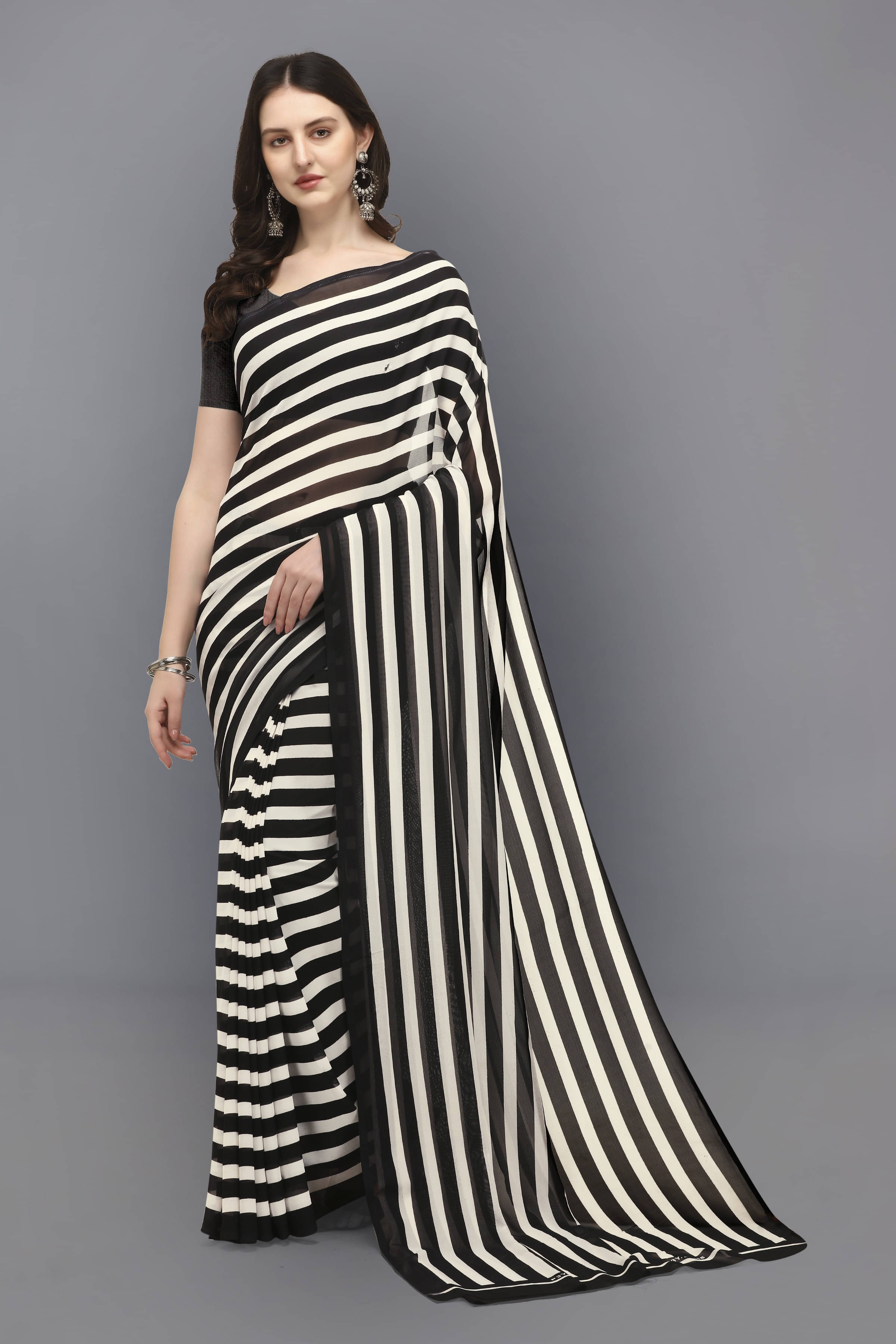     			ANAND SAREES Georgette Printed Regular Saree With Unstitched Blouse Piece ( Black )