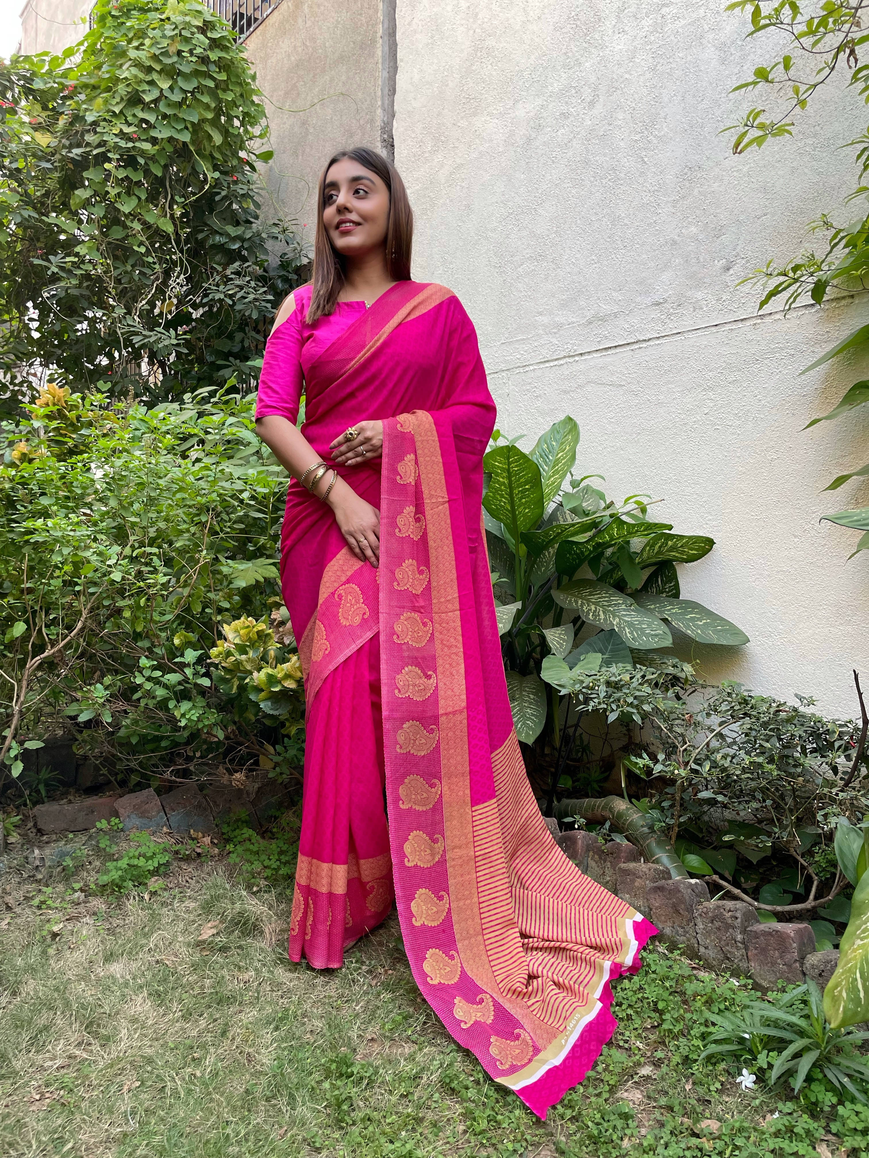 ANAND SAREES Georgette Printed Regular Saree With Unstitched Blouse Piece ( Purple )     			ANAND SAREES Georgette Printed Regular Saree With Unstitched Blouse Piece ( Purple )