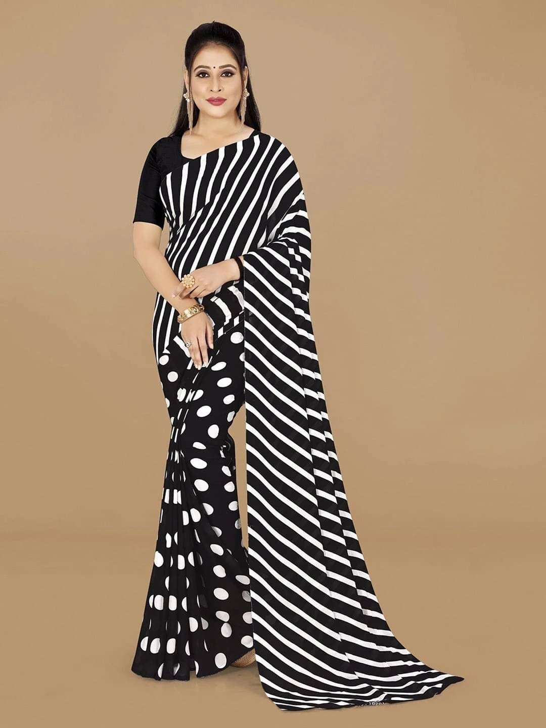     			ANAND SAREES Georgette Printed Regular Saree With Unstitched Blouse Piece ( White )
