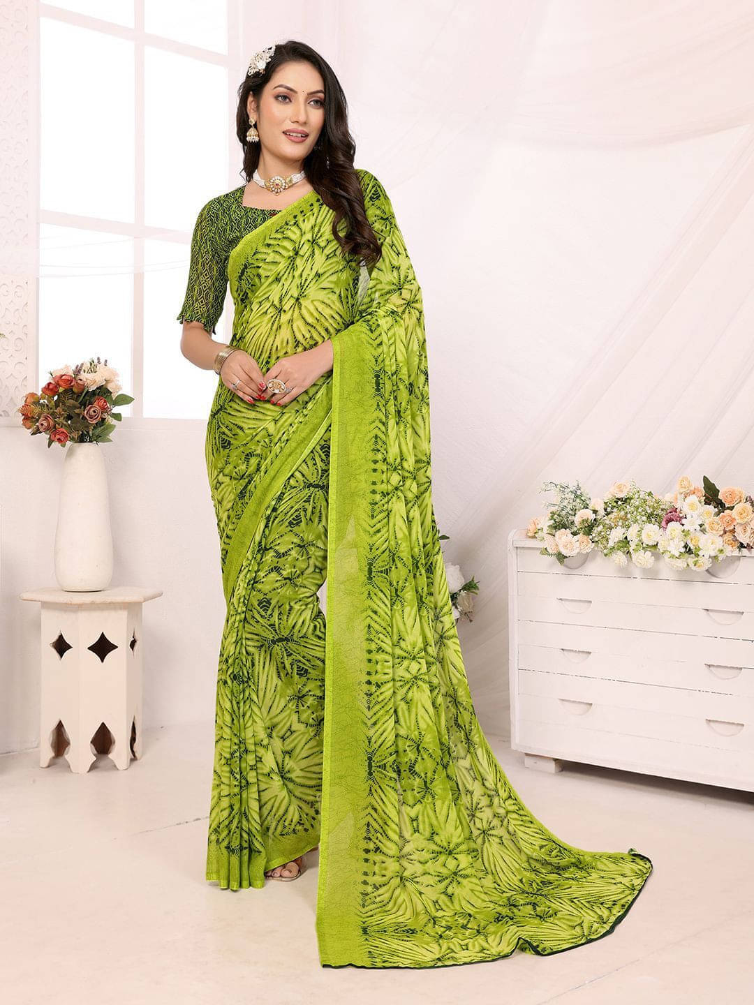 ANAND SAREES Georgette Printed Regular Saree With Unstitched Blouse Piece ( Green )     			ANAND SAREES Georgette Printed Regular Saree With Unstitched Blouse Piece ( Green )