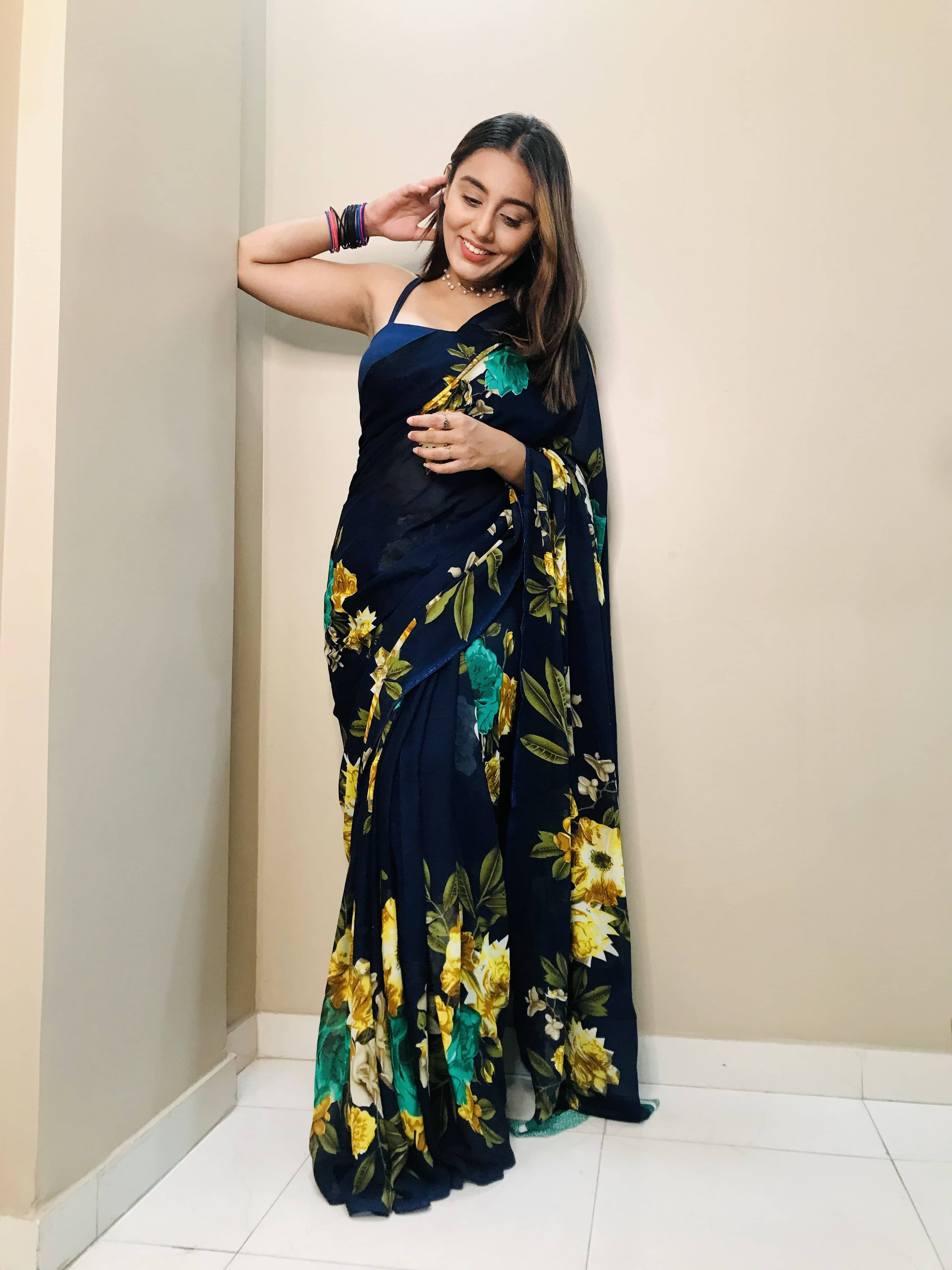 ANAND SAREES Georgette Printed Regular Saree With Unstitched Blouse Piece ( Blue ) ANAND SAREES Georgette Printed Regular Saree With Unstitched Blouse Piece ( Blue )