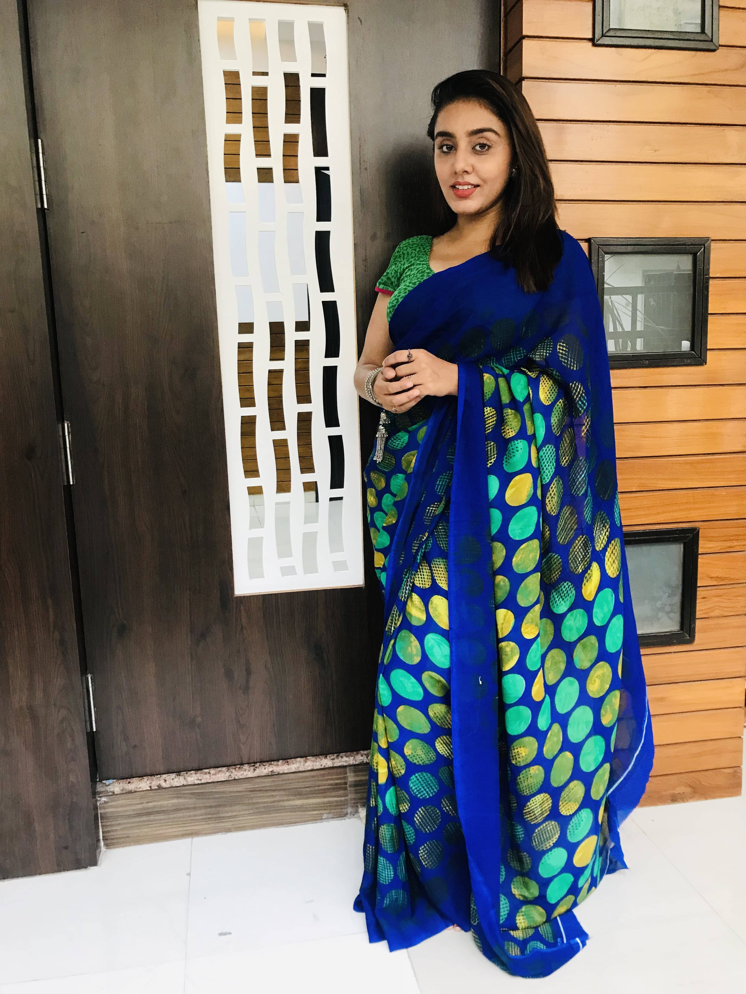 ANAND SAREES Georgette Printed Regular Saree With Unstitched Blouse Piece ( Blue ) ANAND SAREES Georgette Printed Regular Saree With Unstitched Blouse Piece ( Blue )