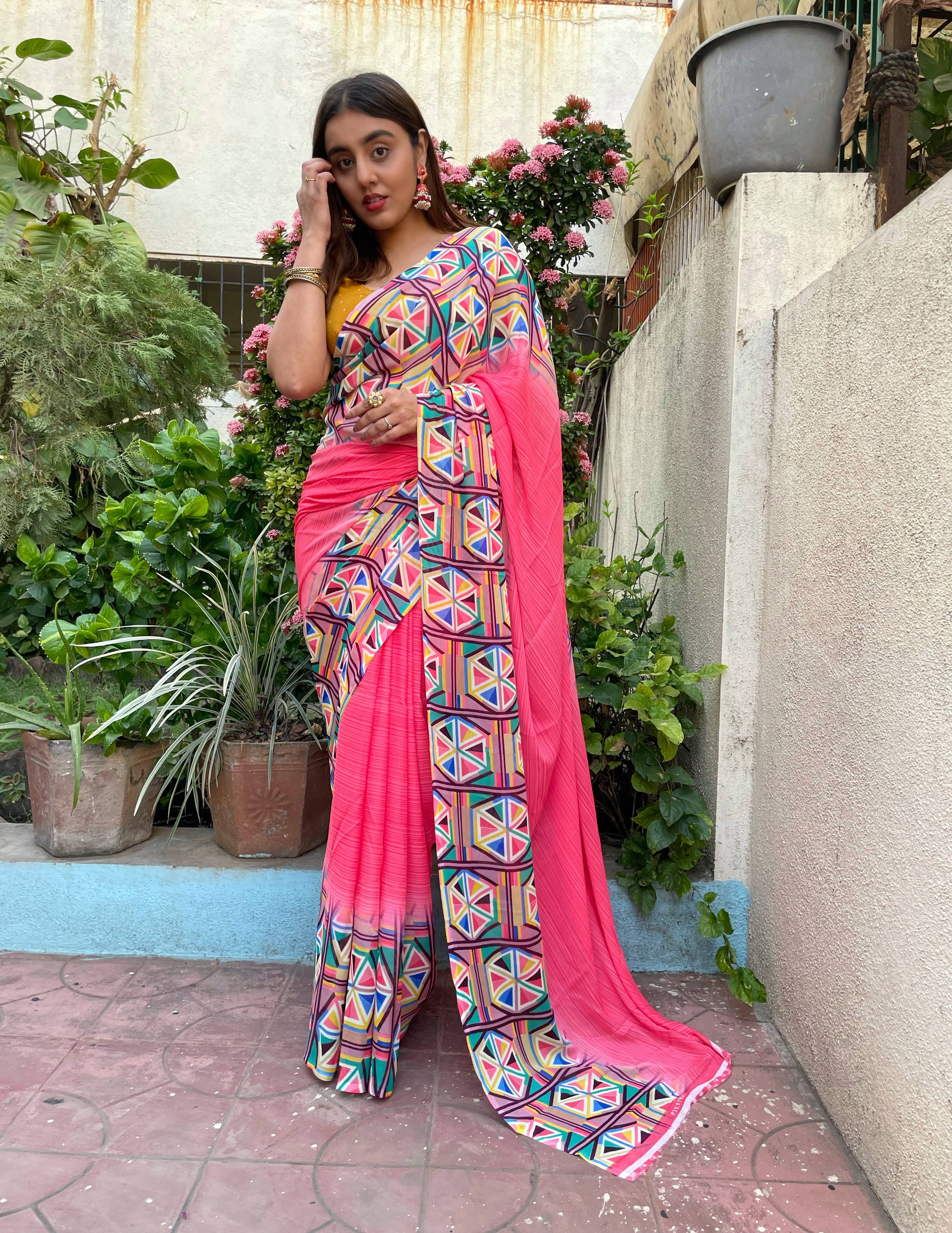 ANAND SAREES Georgette Printed Regular Saree With Unstitched Blouse Piece ( Pink ) ANAND SAREES Georgette Printed Regular Saree With Unstitched Blouse Piece ( Pink )