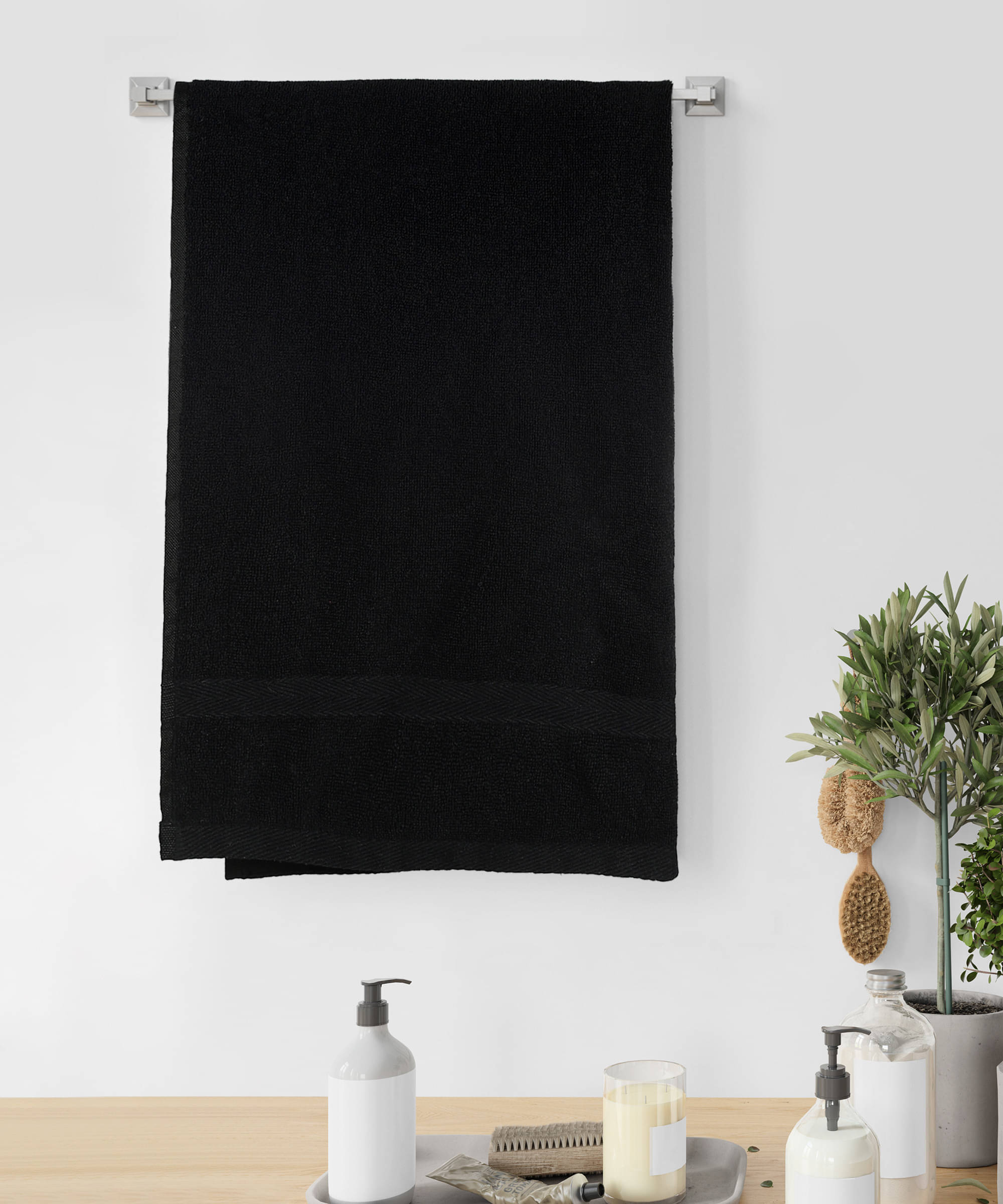     			Akeshavam Pack of 1 Cotton 475 -GSM Bath Towel ( Black )