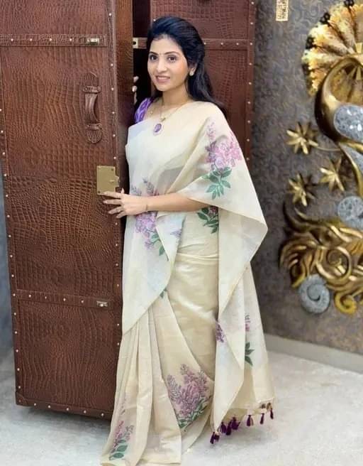 Grubstaker Cotton Blend Printed Regular Saree With Unstitched Blouse Piece ( Multicolor ) Grubstaker Cotton Blend Printed Regular Saree With Unstitched Blouse Piece ( Multicolor )