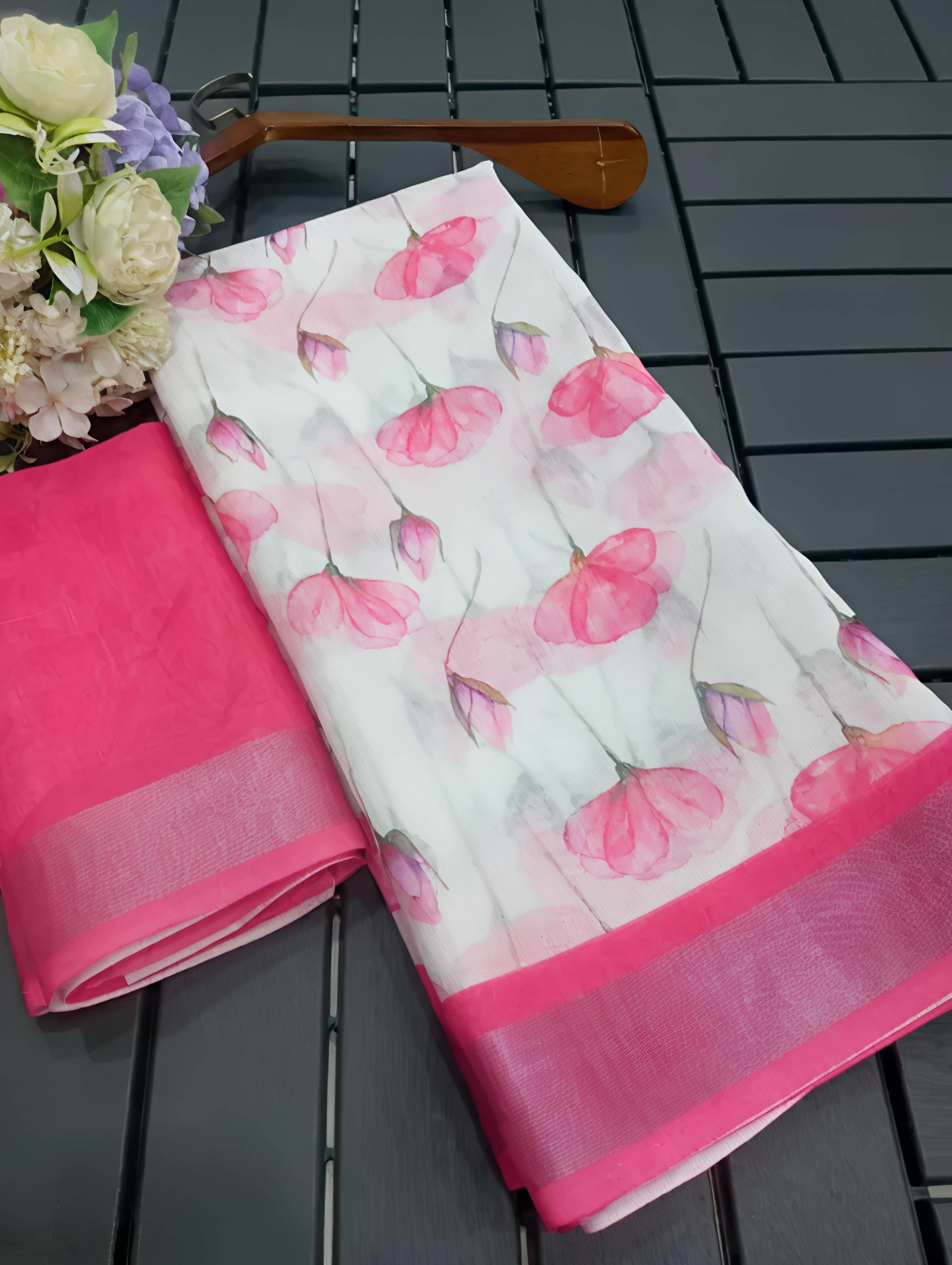     			Grubstaker Cotton Blend Printed Regular Saree With Unstitched Blouse Piece ( Multicolor )