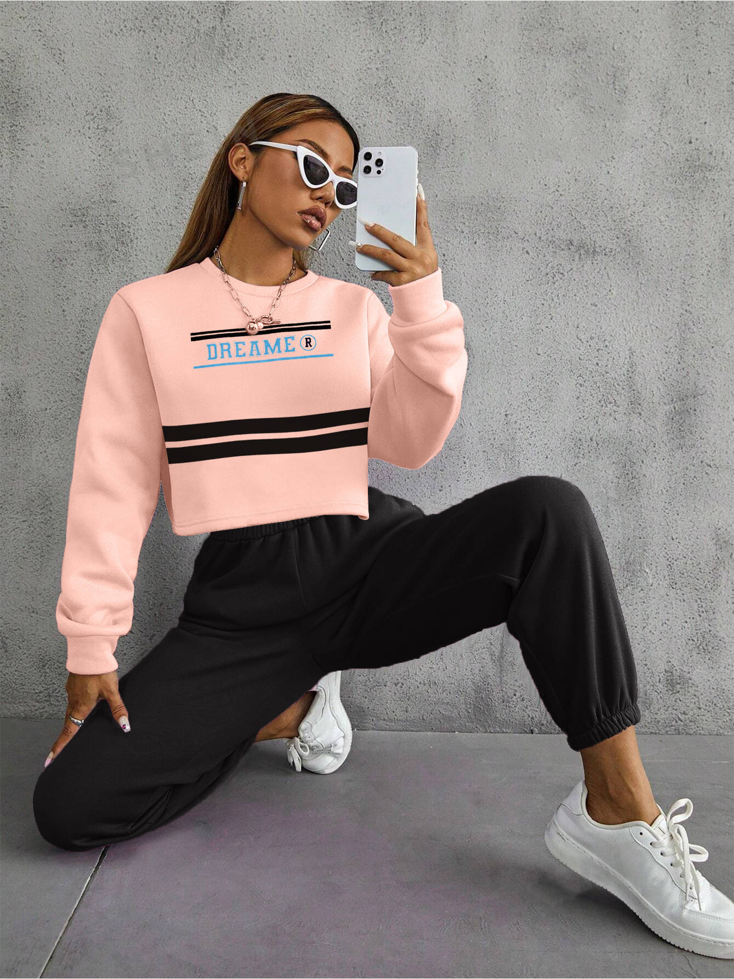     			JUMP CUTS Cotton - Fleece Women's Non Hooded Sweatshirt ( Pink )