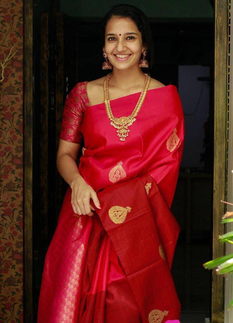 Prijari Art Silk Woven Kanjeevaram Sarees With Unstitched Blouse Piece ( Red )