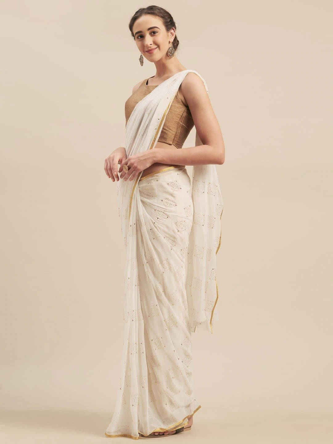 RedFish Chiffon Printed Regular Saree With Unstitched Blouse Piece ( White ) RedFish Chiffon Printed Regular Saree With Unstitched Blouse Piece ( White )