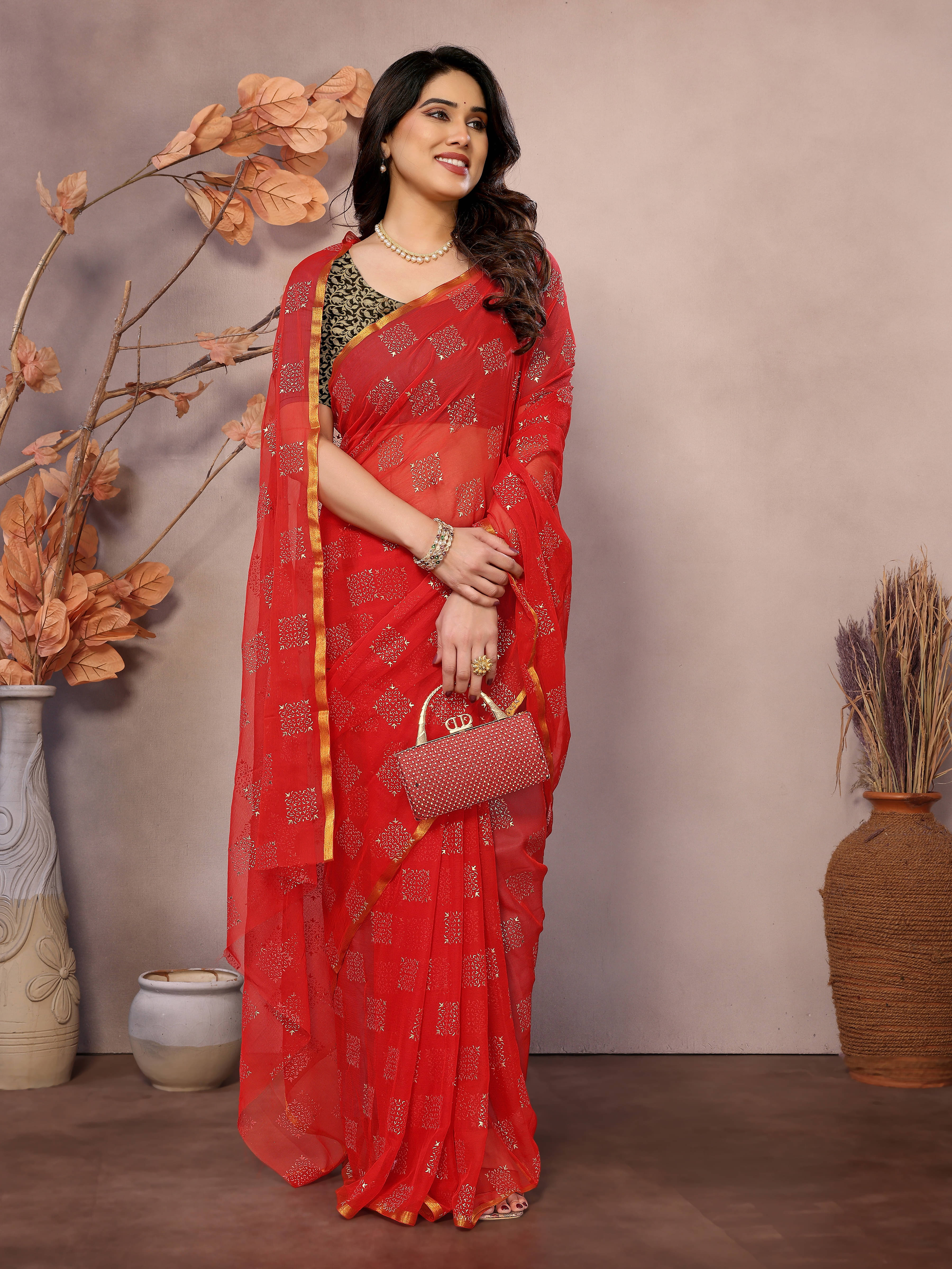    			RedFish Georgette Printed Regular Saree With Unstitched Blouse Piece ( Red )