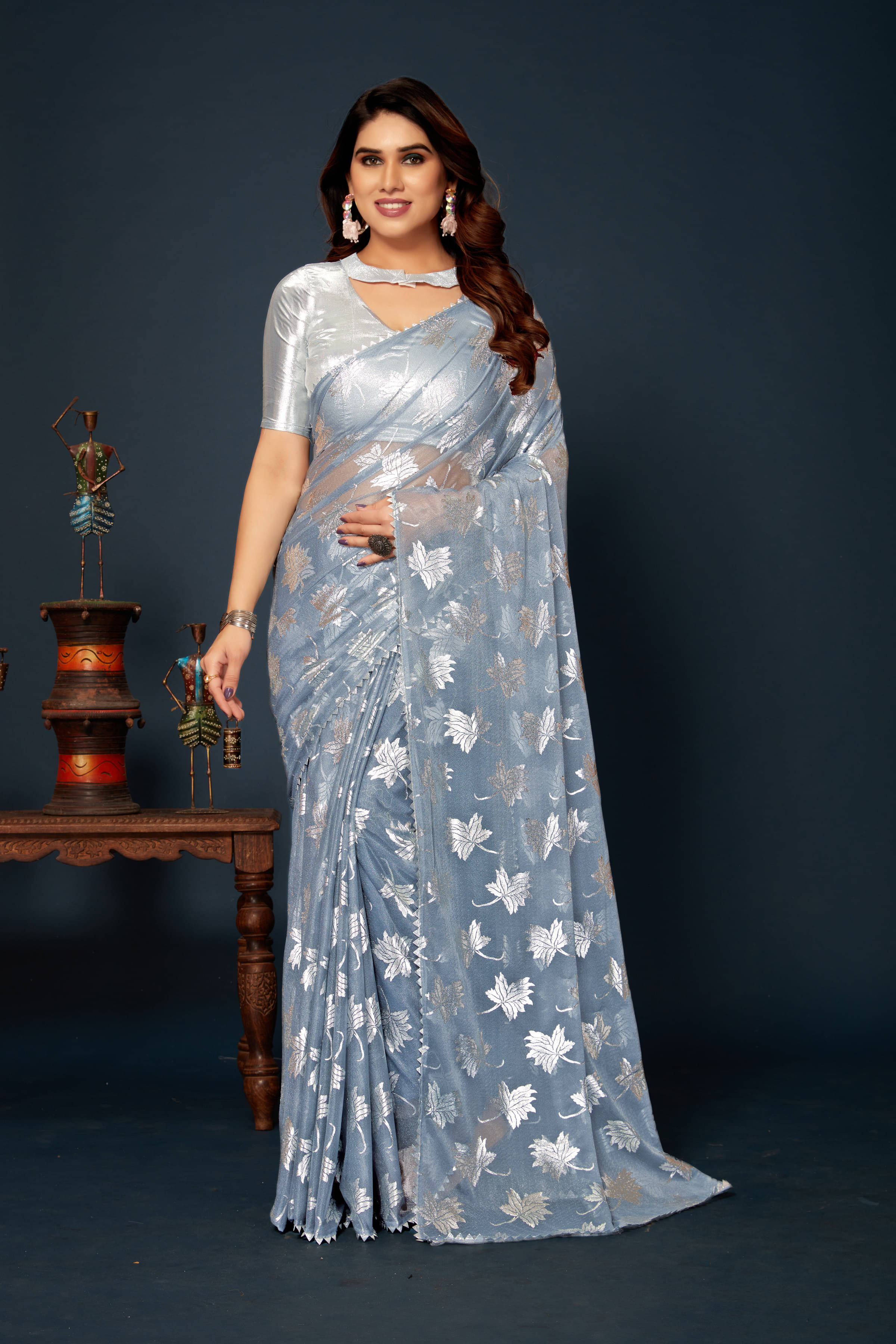     			RedFish Lycra Printed Regular Saree With Unstitched Blouse Piece ( Grey )
