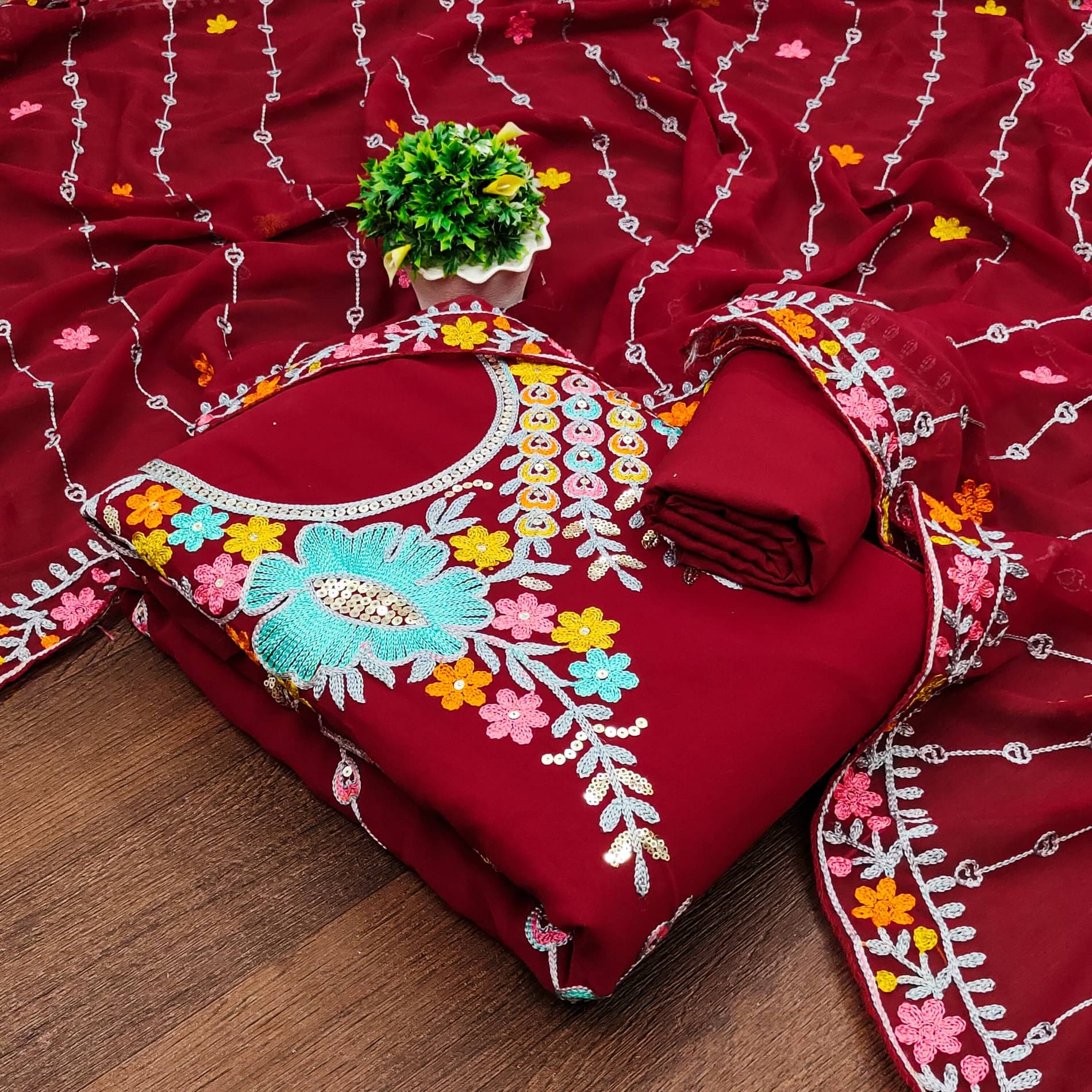 Shree Mahantam Women Georgette Unstitched Dress Material ( Maroon )     			Shree Mahantam Women Georgette Unstitched Dress Material ( Maroon )