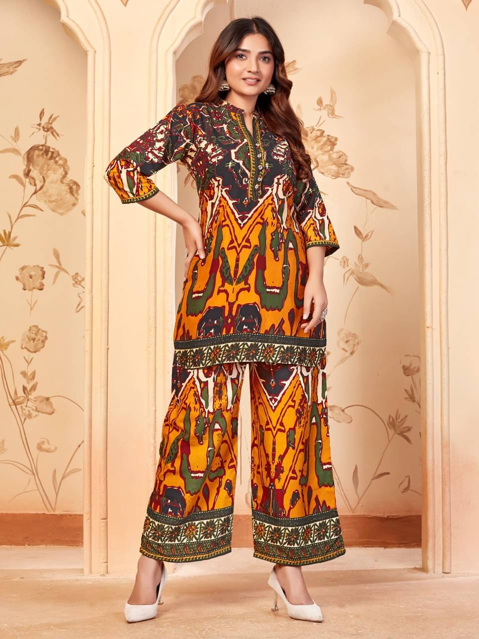     			VANVAAM Women Printed Top With Palazzos Co-Ord Set ( Mustard )