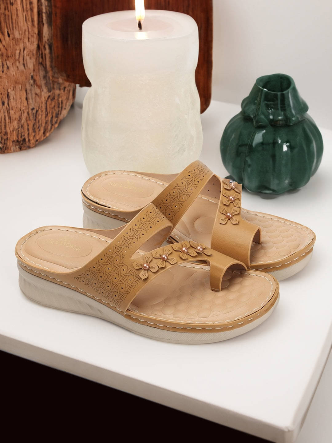     			XE Looks Beige Women's Flats