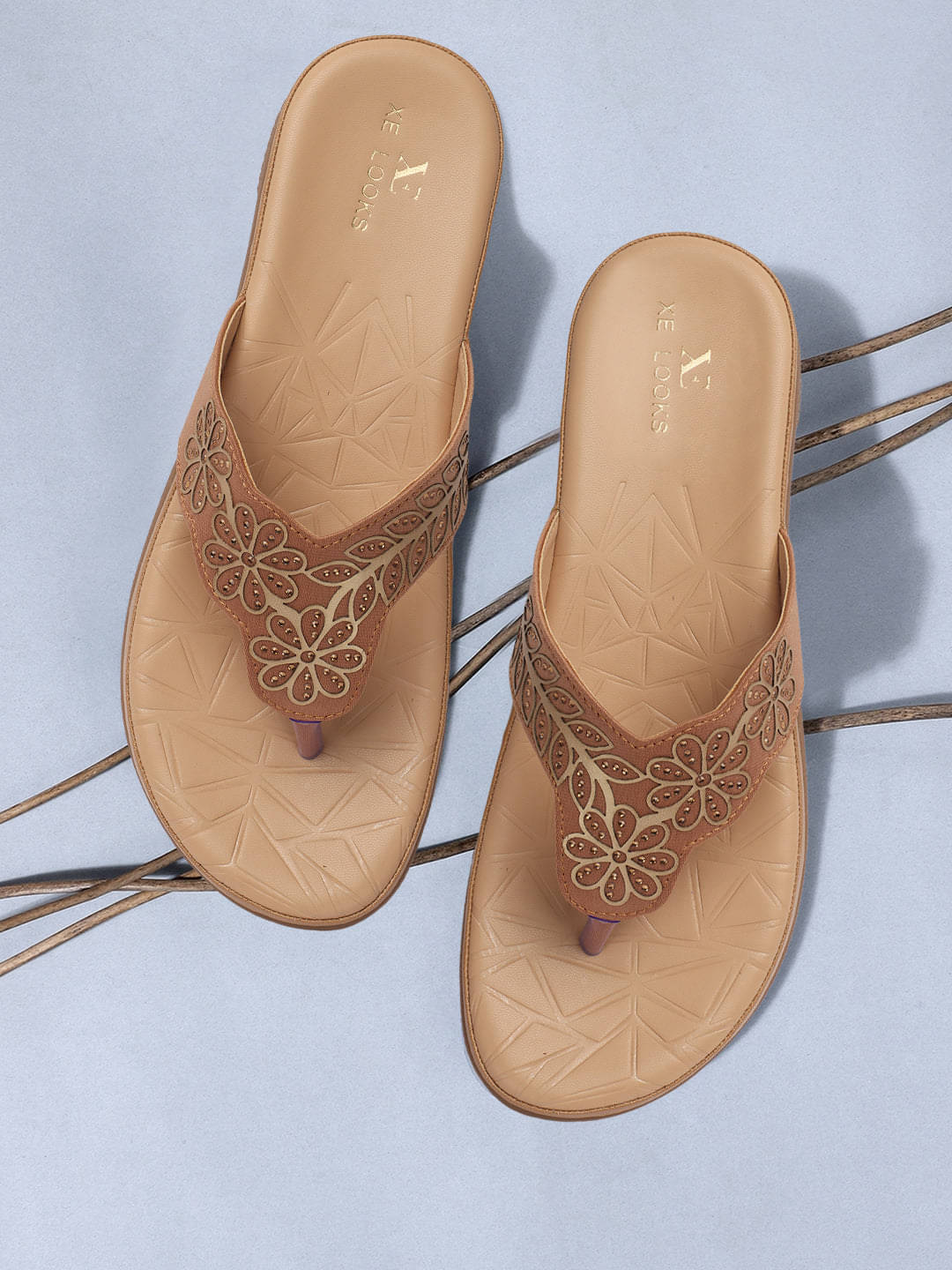     			XE Looks Beige Women's Flats
