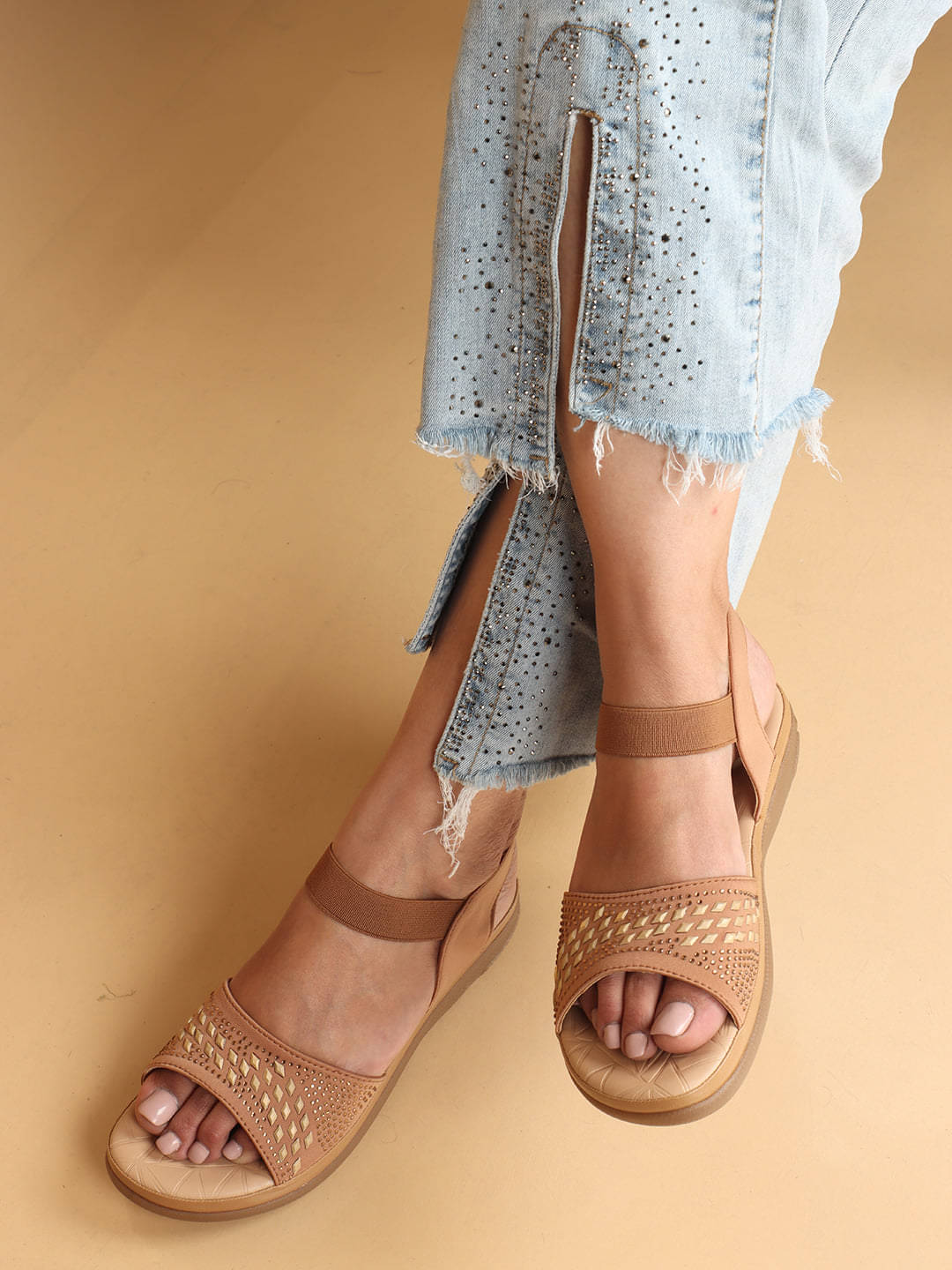     			XE Looks Beige Women's Sandal Heels