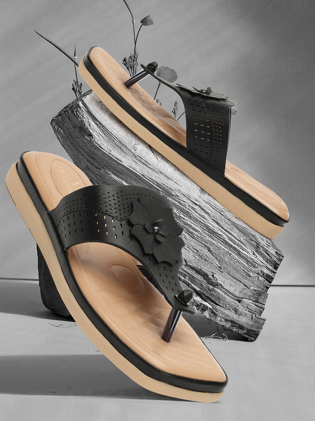     			XE Looks Black Women's Flats