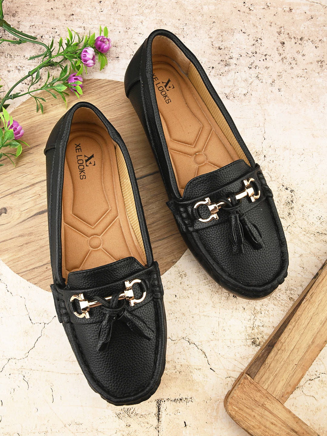     			XE Looks Black Women's Loafers