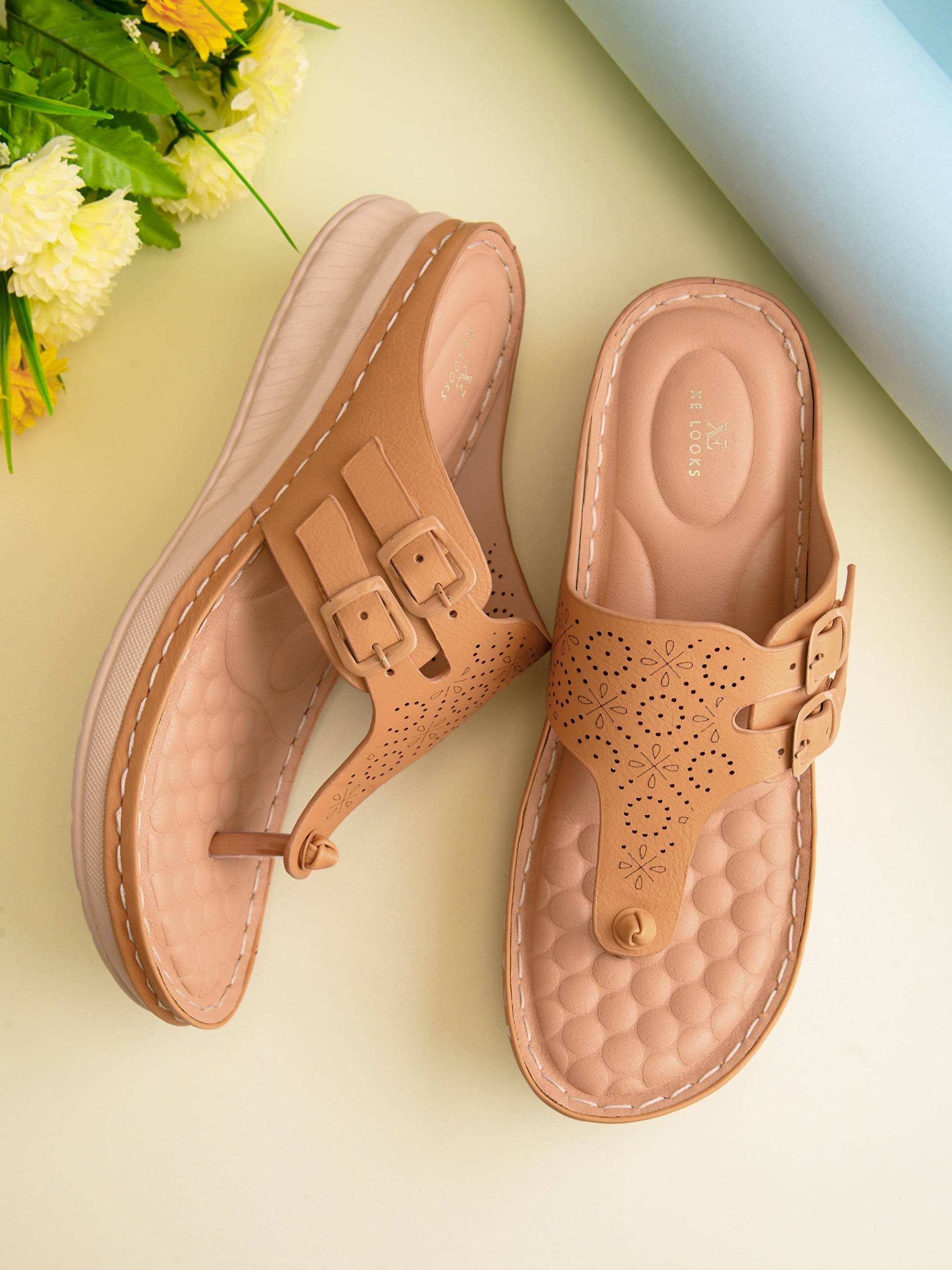     			XE Looks Camel Women's Slip On Heels