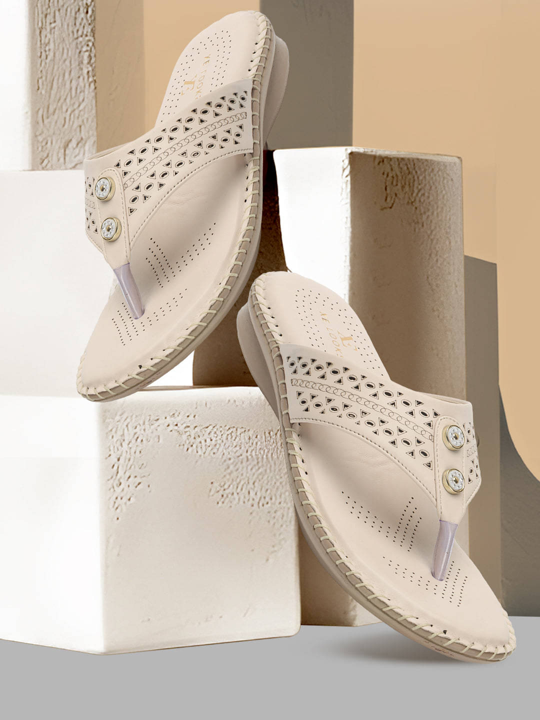     			XE Looks Cream Women's Flats