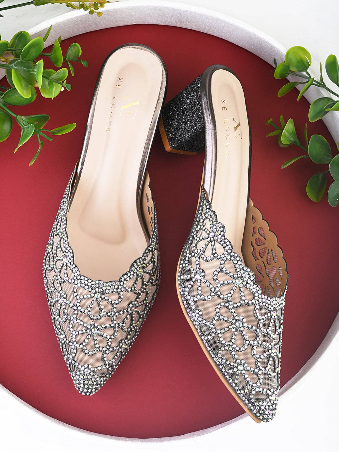 XE Looks Gold Women's Slip On Heels XE Looks Gold Women's Slip On Heels