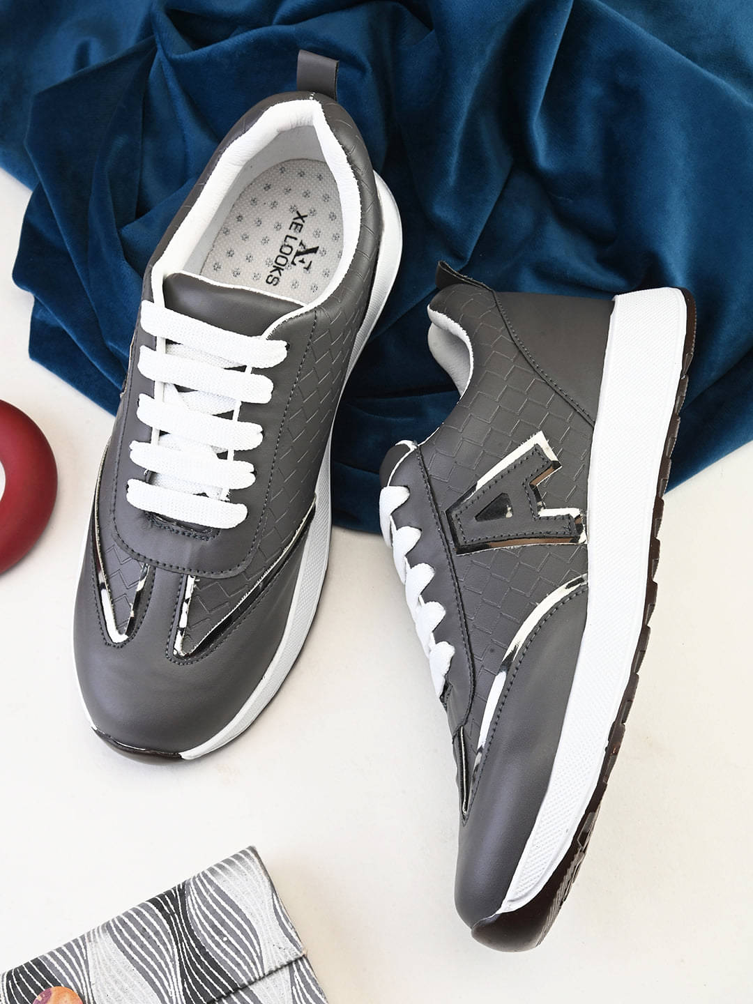     			XE Looks Gray Women's Sneakers