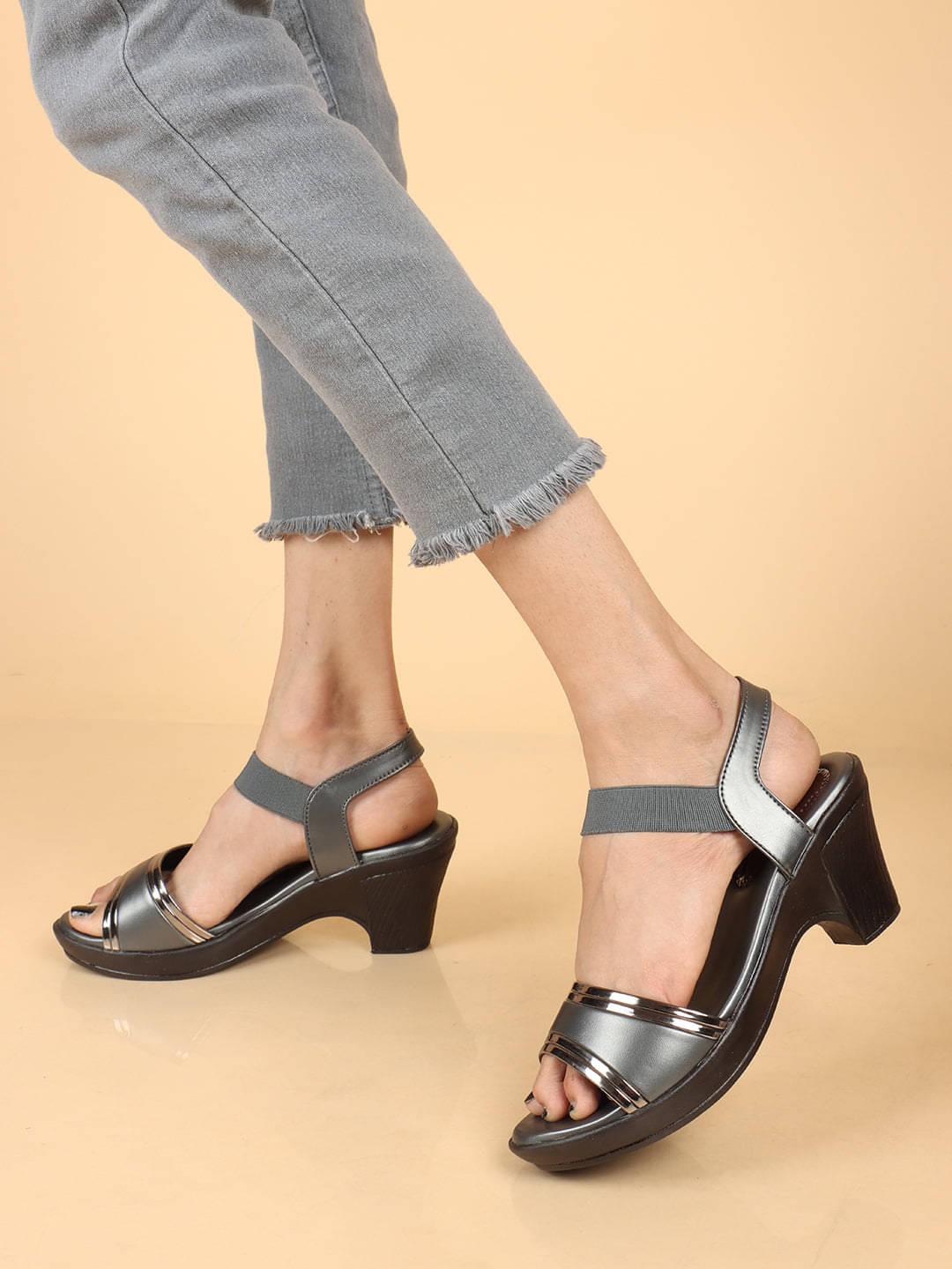     			XE Looks Gray Women's Sandal Heels