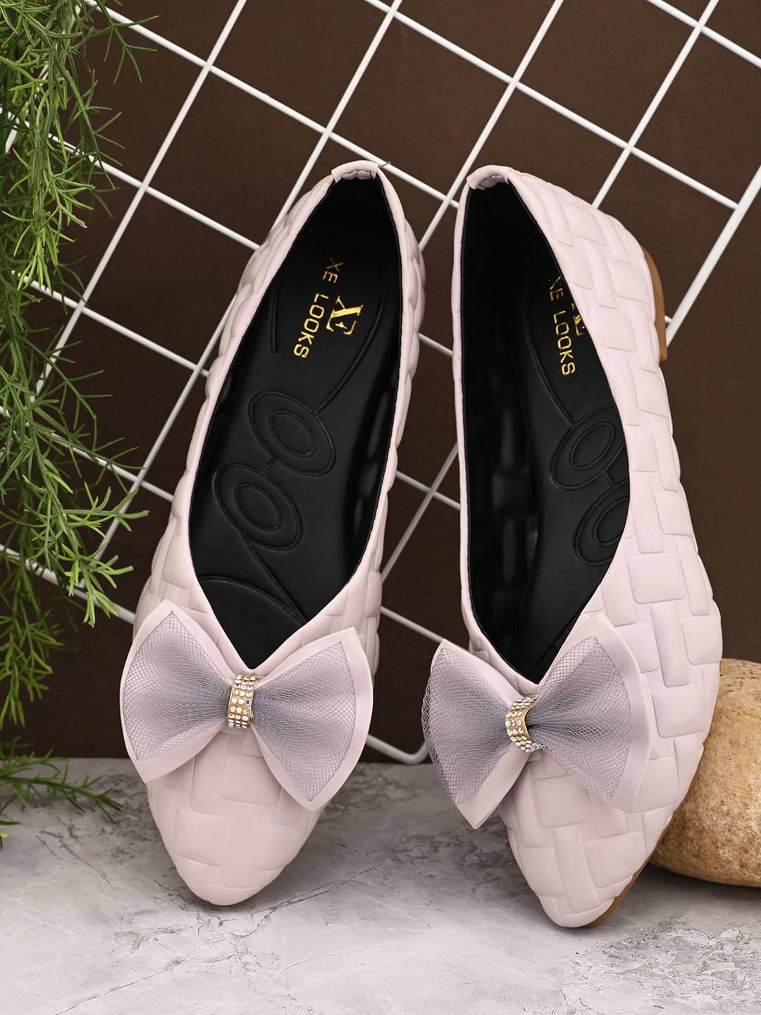     			XE Looks Lavender Women's Casual Ballerinas