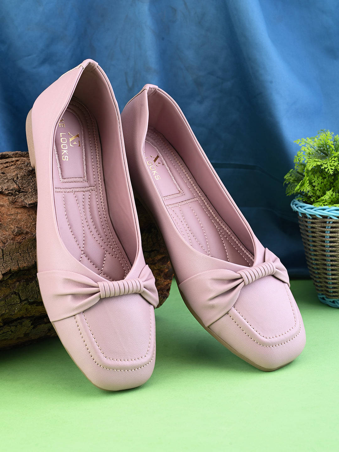     			XE Looks Lavender Women's Casual Ballerinas