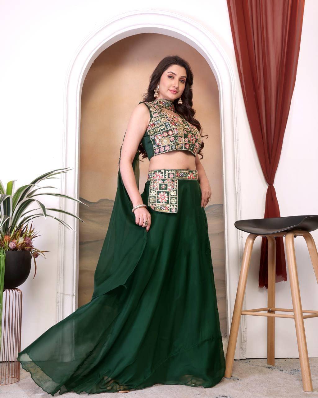     			ayush kumar Green Georgette Chaniya Choli Semi Stitched Lehenga Single