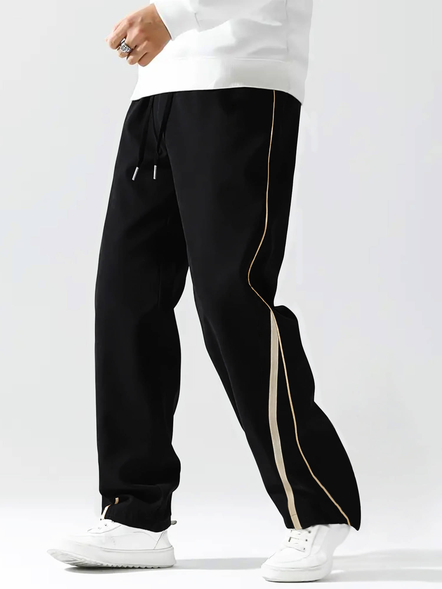 Maniac Black Cotton Men's Trackpants ( Pack of 1 ) Maniac Black Cotton Men's Trackpants ( Pack of 1 )