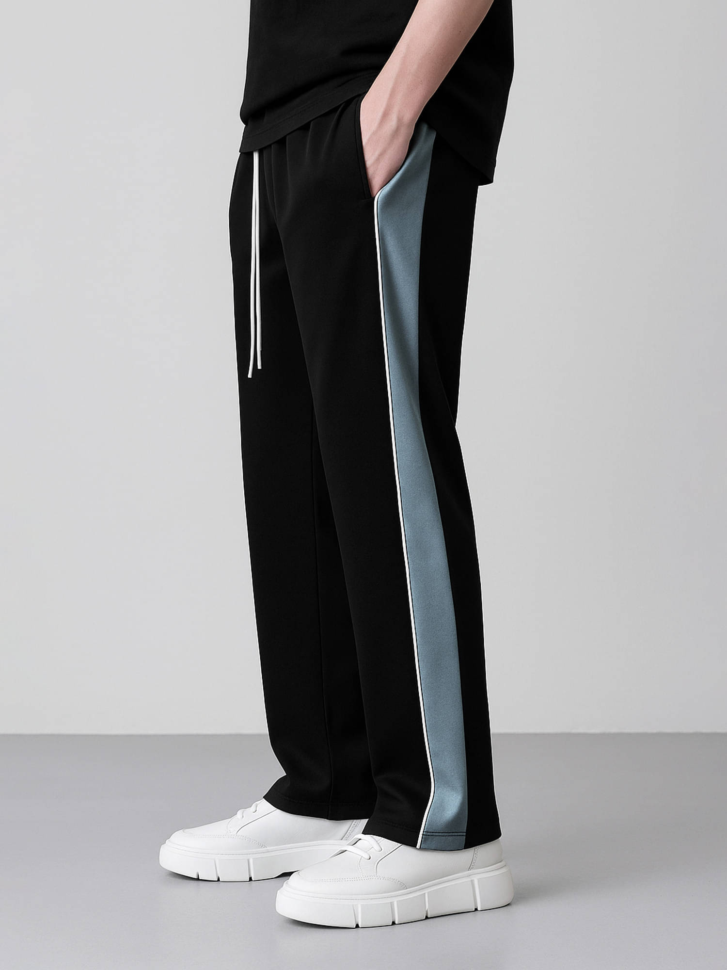 Maniac Multicolor Cotton Men's Trackpants ( Pack of 1 )     			Maniac Multicolor Cotton Men's Trackpants ( Pack of 1 )