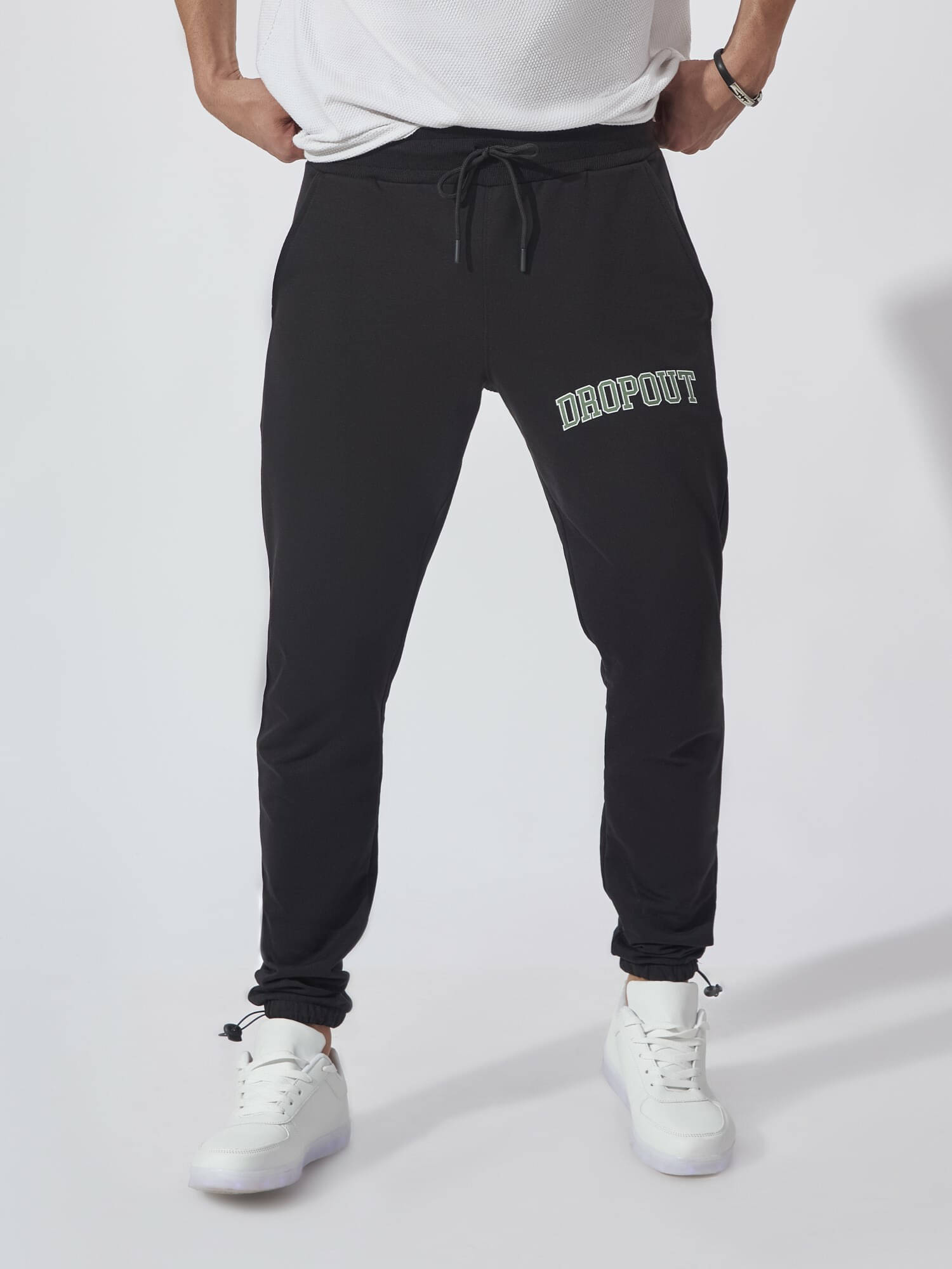     			Maniac Multicolor Polyester Men's Trackpants ( Pack of 1 )