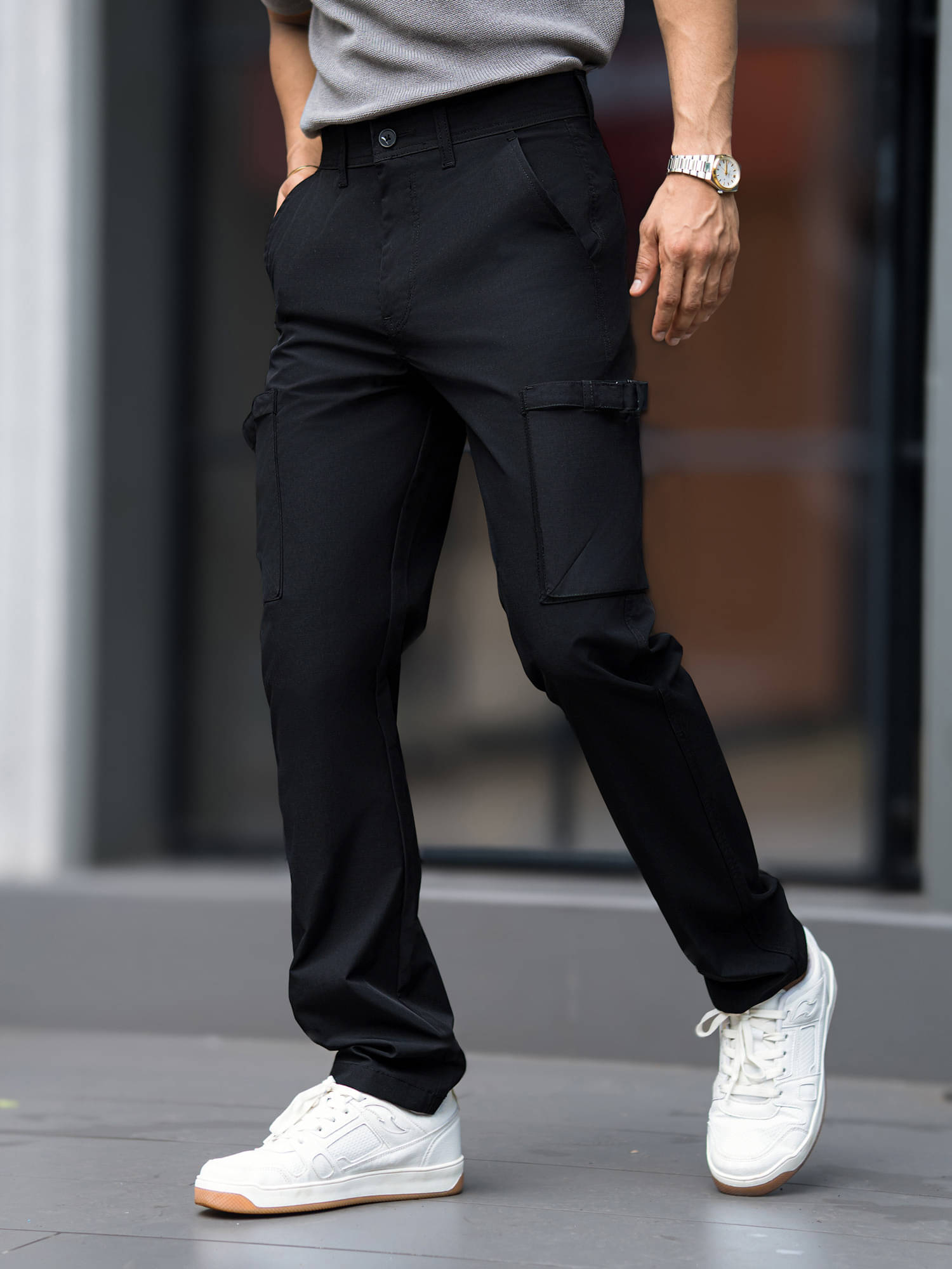     			Maniac Regular Pleated Men's Joggers - Black ( Pack of 1 )