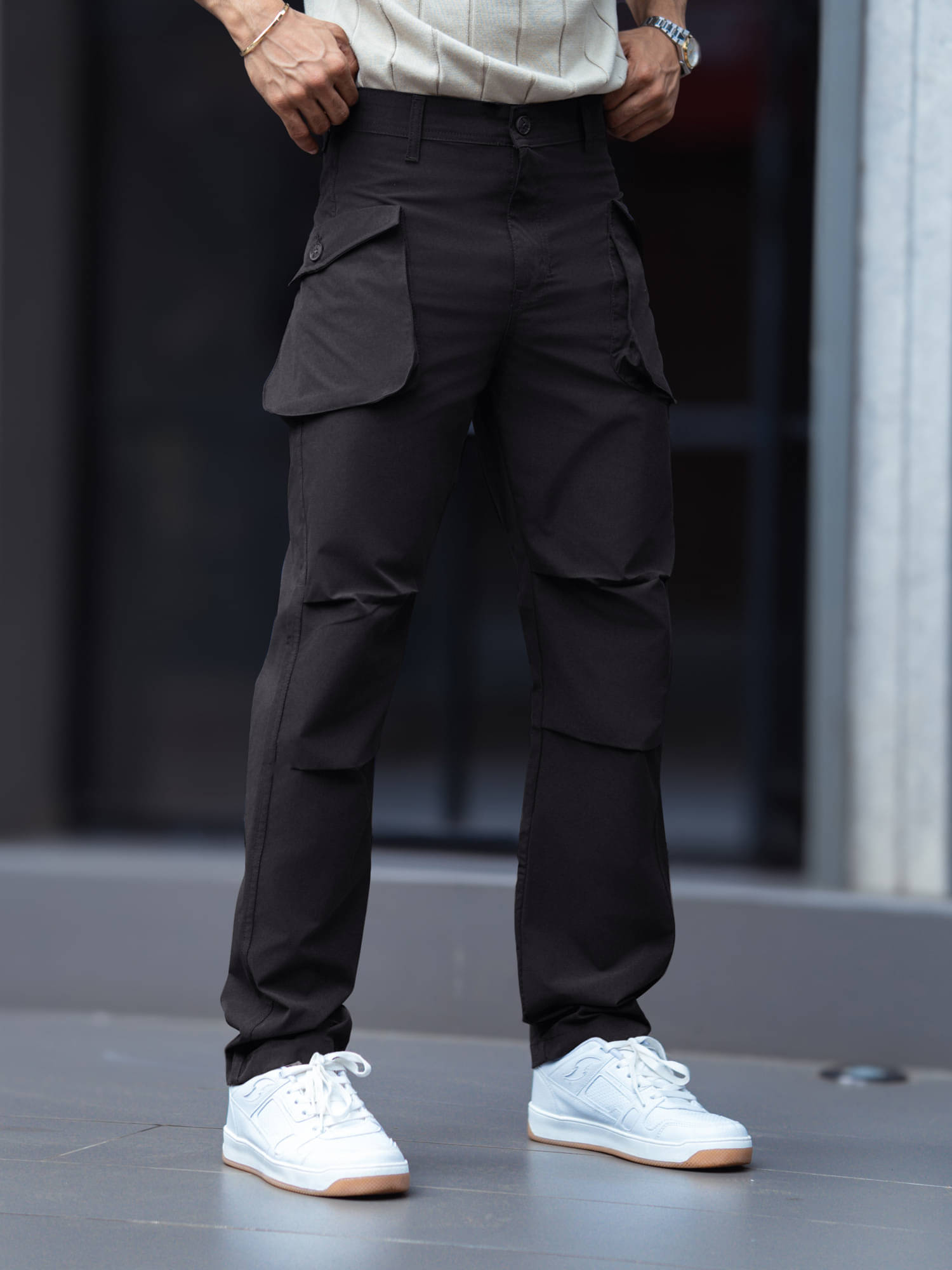     			Maniac Regular Pleated Men's Joggers - Grey ( Pack of 1 )