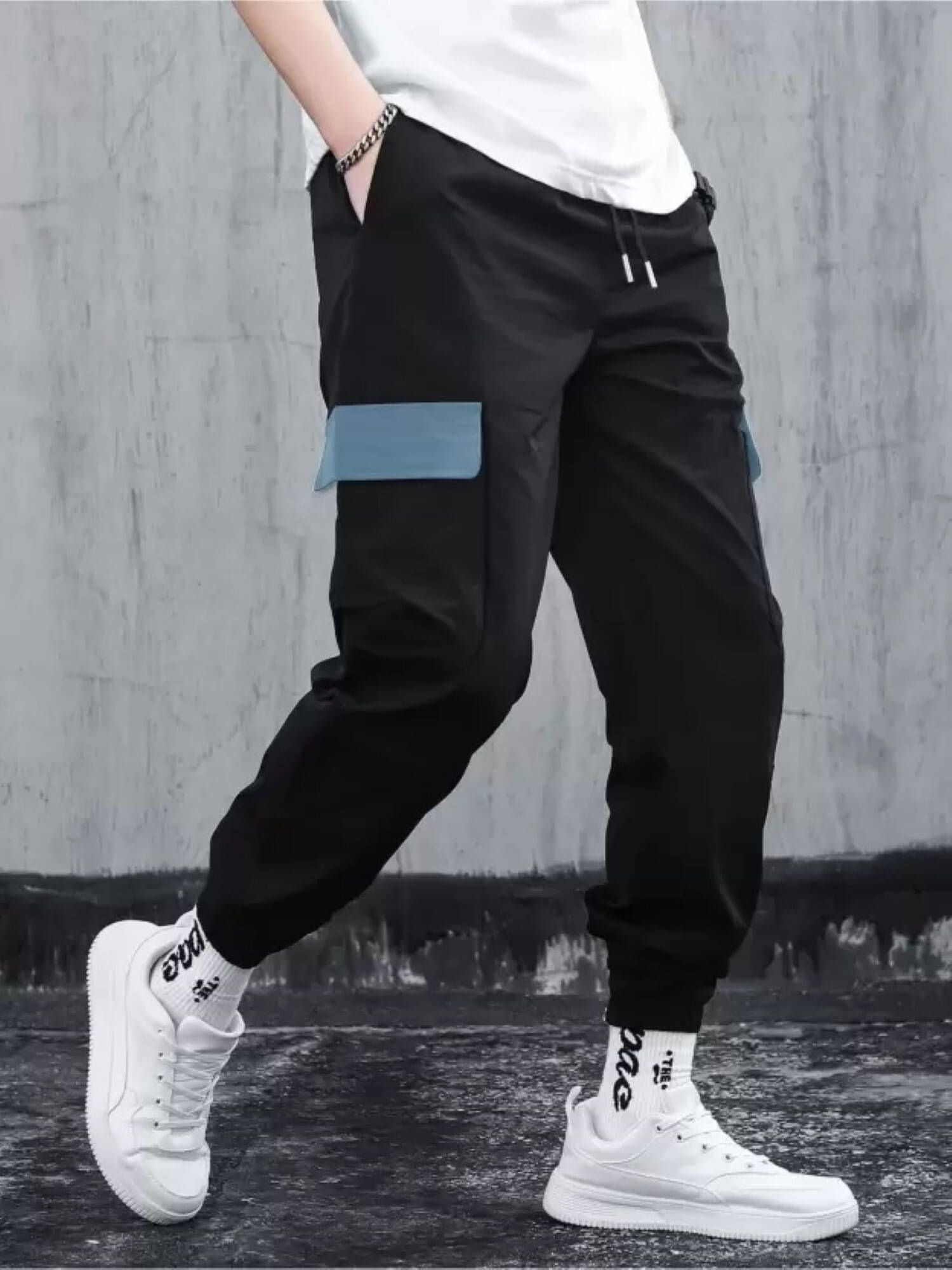     			Maniac Relax Pleated Men's Joggers - Black ( Pack of 1 )