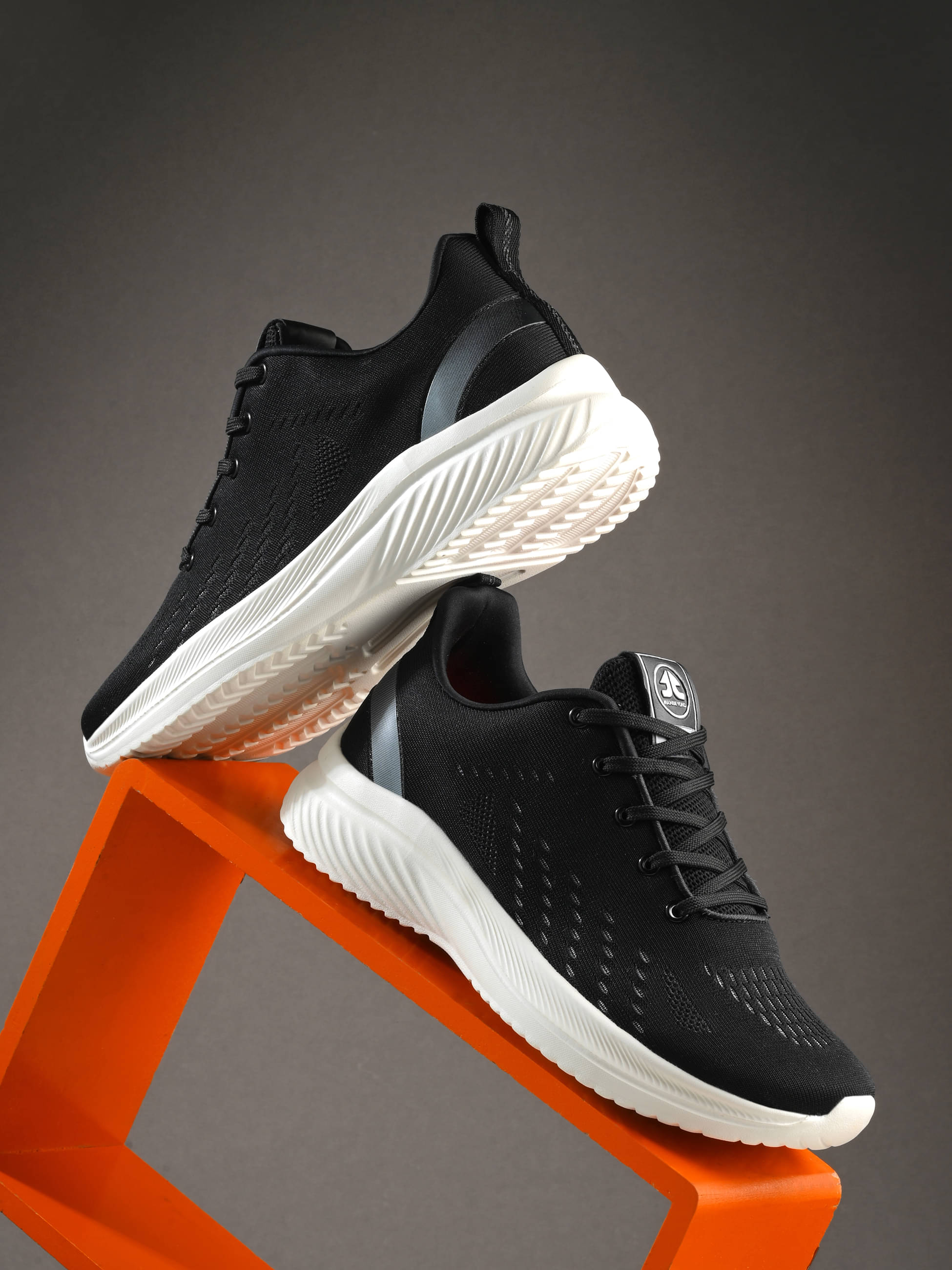 OFF LIMITS DAKOTA Black Men's Sports Running Shoes OFF LIMITS DAKOTA Black Men's Sports Running Shoes