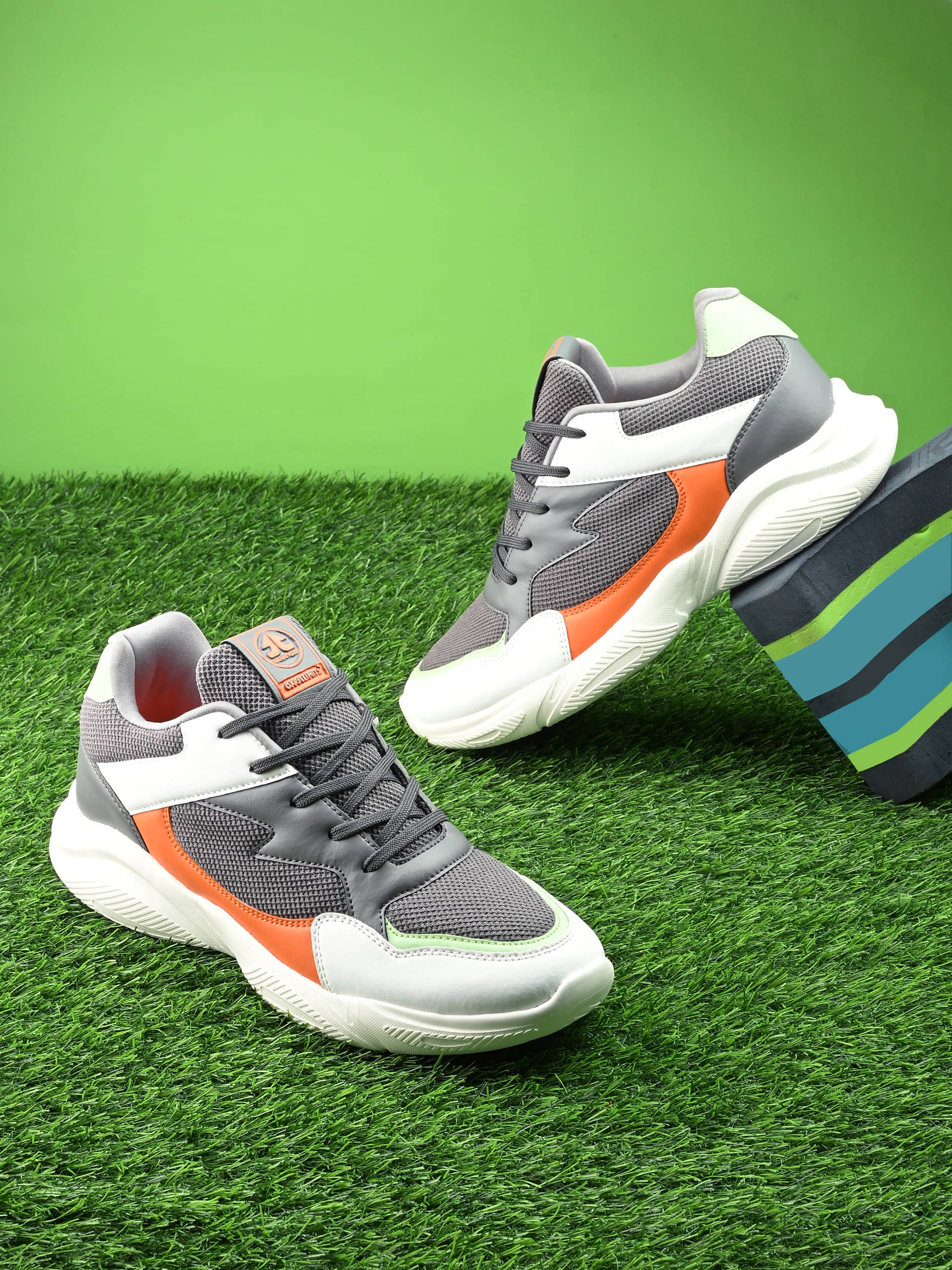 OFF LIMITS ROGER Dark Grey Men's Sports Running Shoes OFF LIMITS ROGER Dark Grey Men's Sports Running Shoes